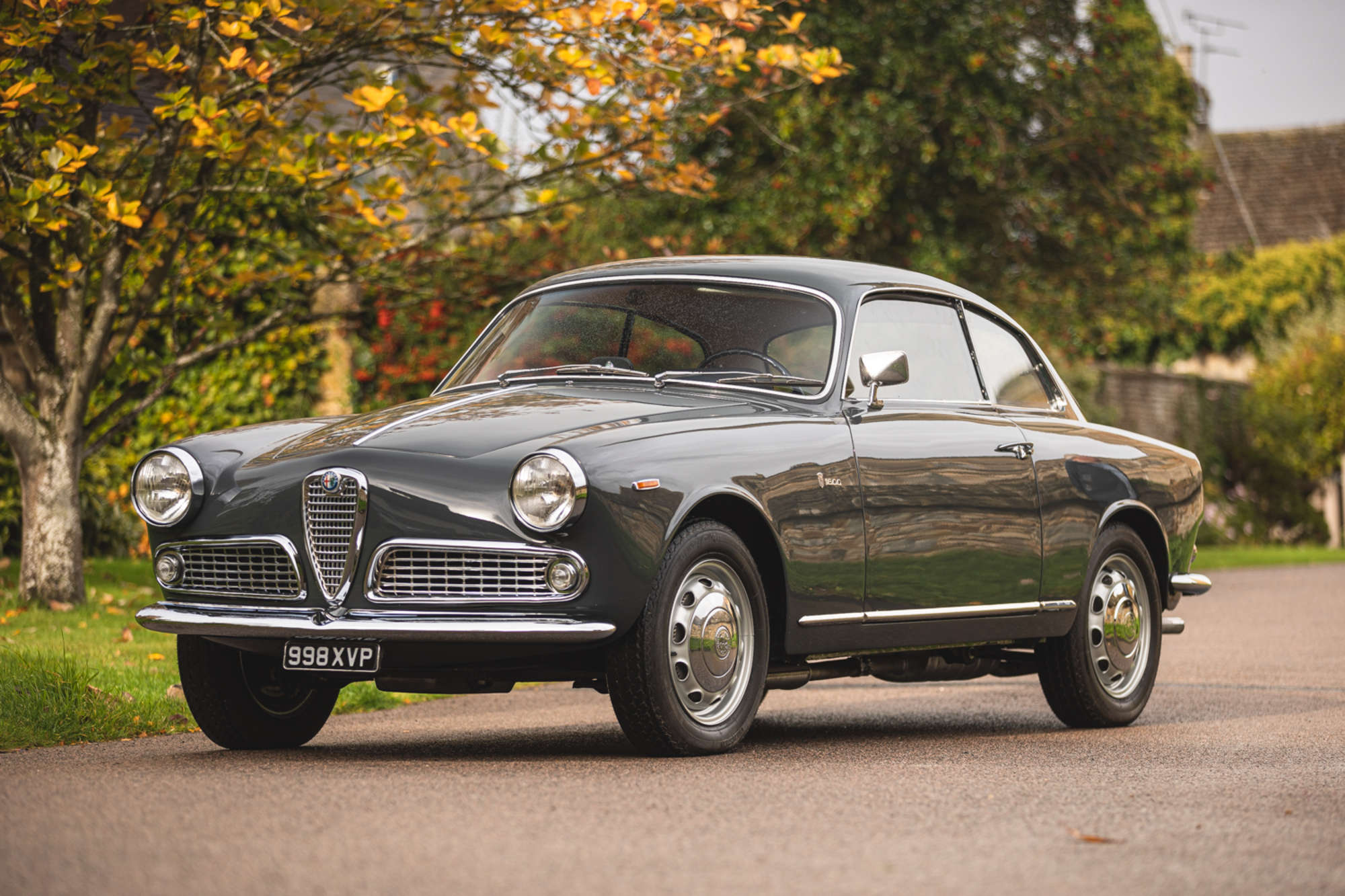 Iconic Auctioneers | 1962 Alfa Romeo Giulia 1600 Sprint-Sold