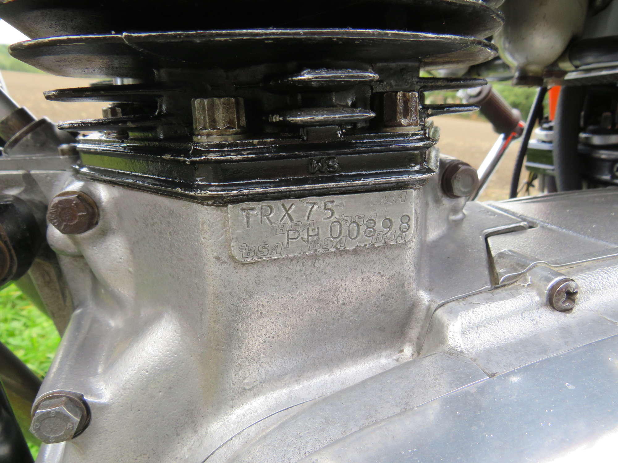 1973 Tr omph X-75 Horr la e 741ll-Sold      d