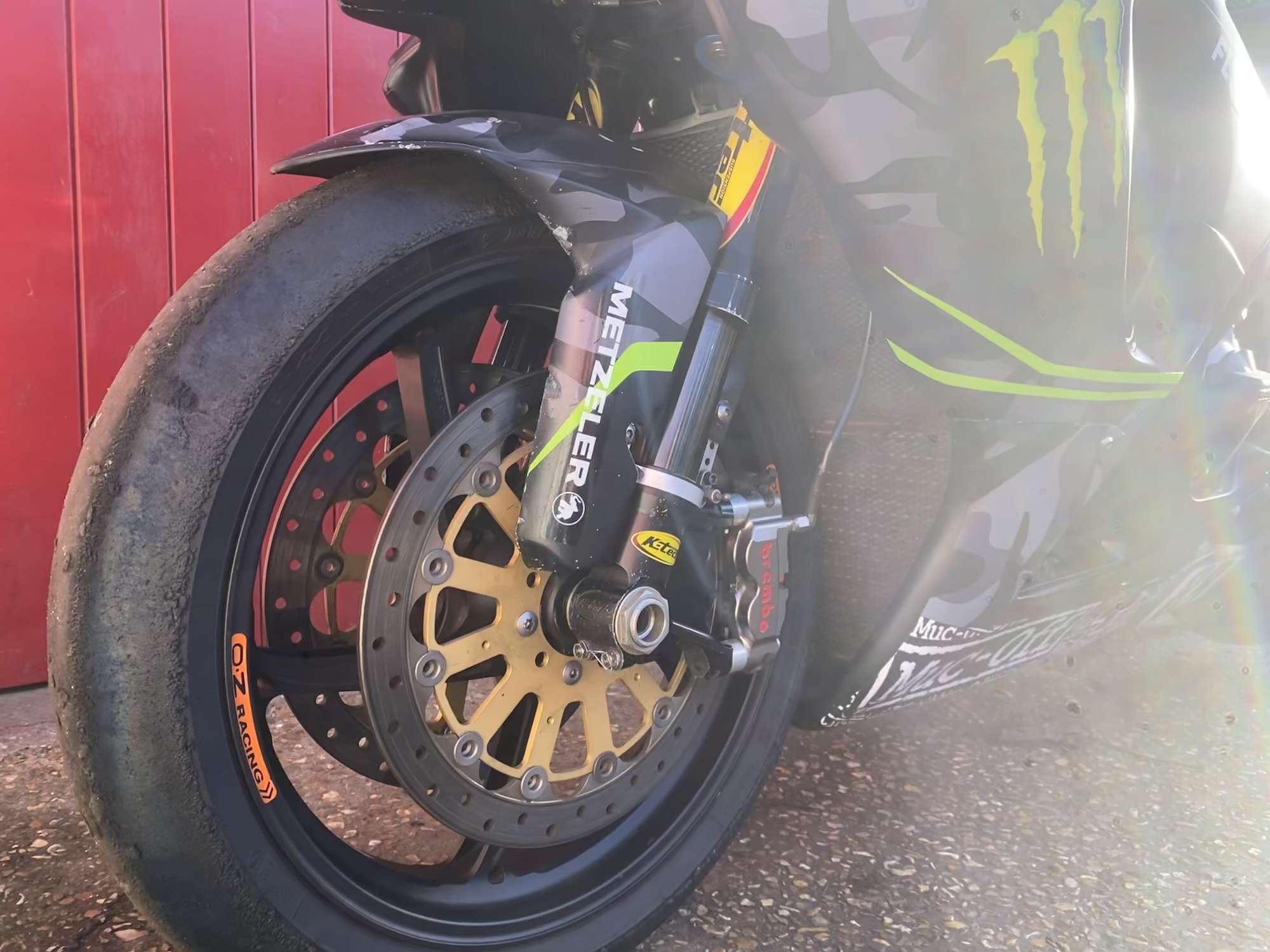 2013 Suzuki GSX-R1000 BSB ex-Guy Martin and Steve Mercer 1,0-Sold