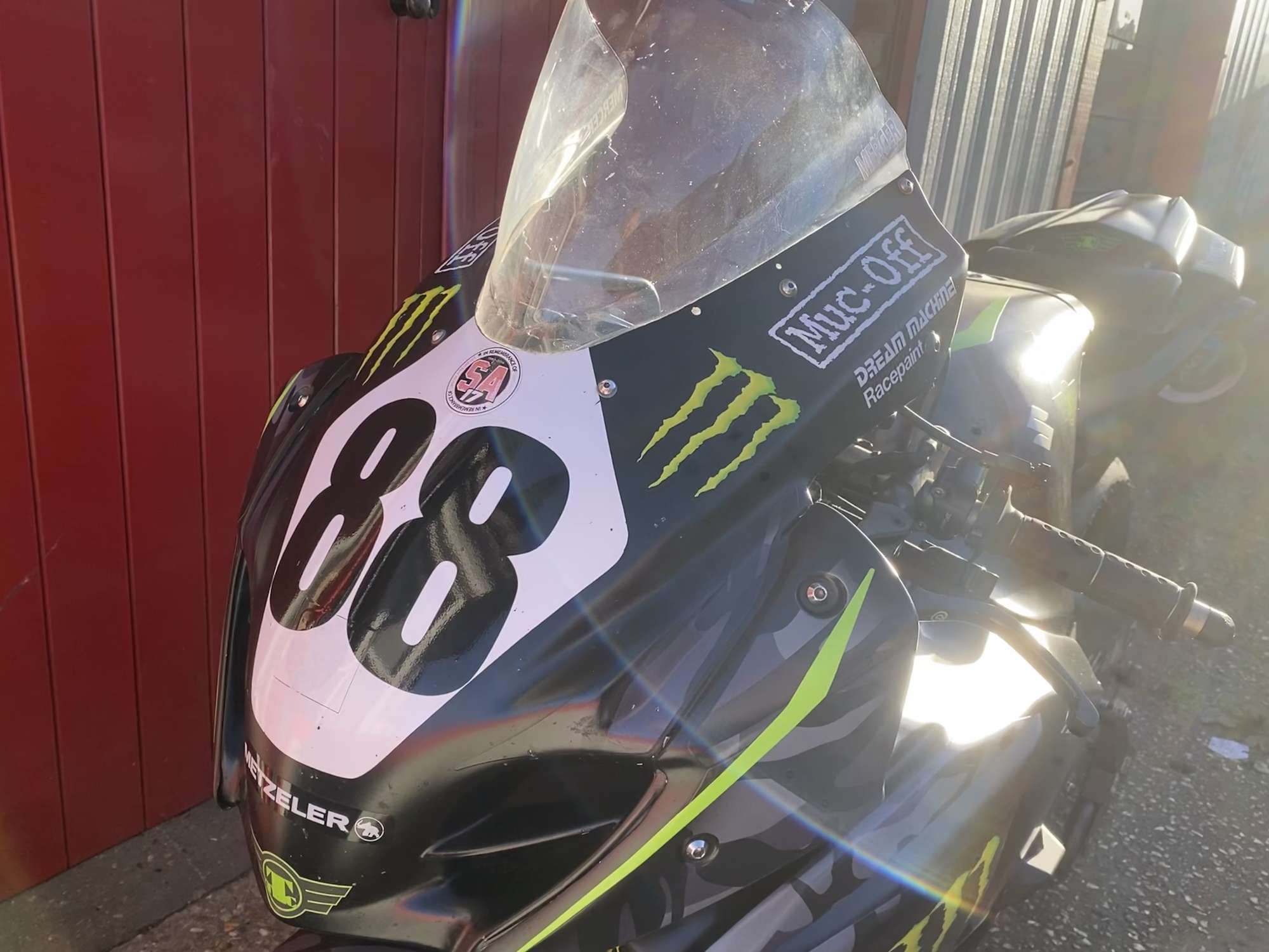 2013 Suzuki GSX-R1000 BSB ex-Guy Martin and Steve Mercer 1,0-Sold