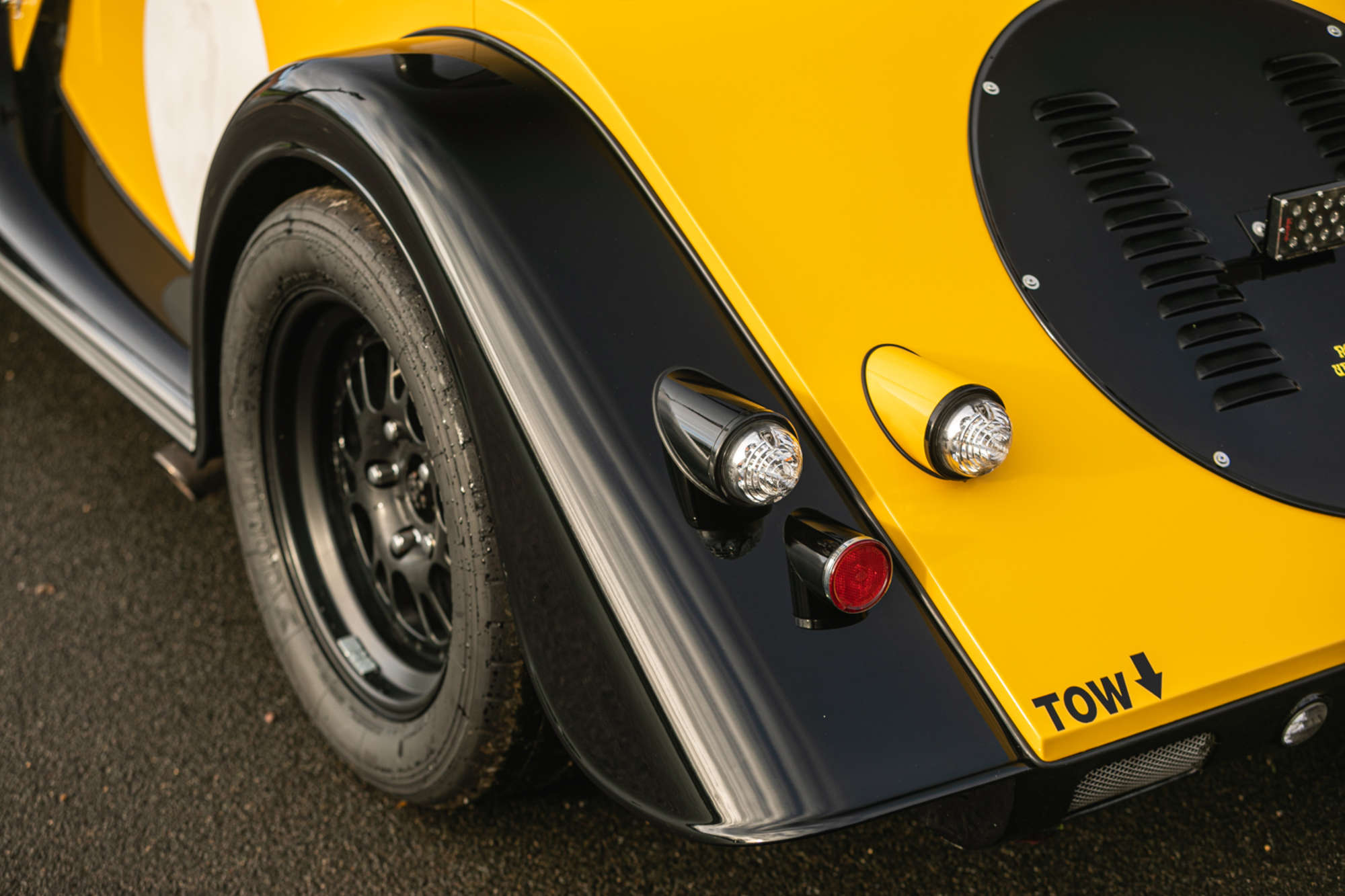 2016 Morgan AR V6-Auction Lot