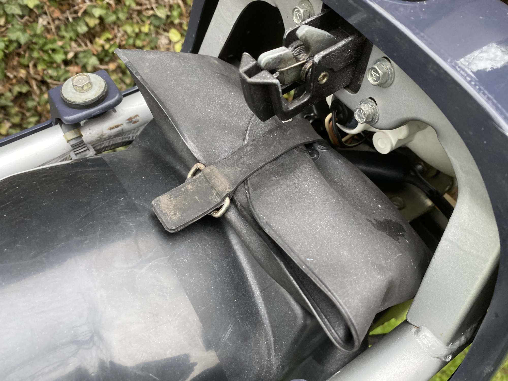 1982 Suzuki GSX1000 SZ Katana 997cc-Auction Lot