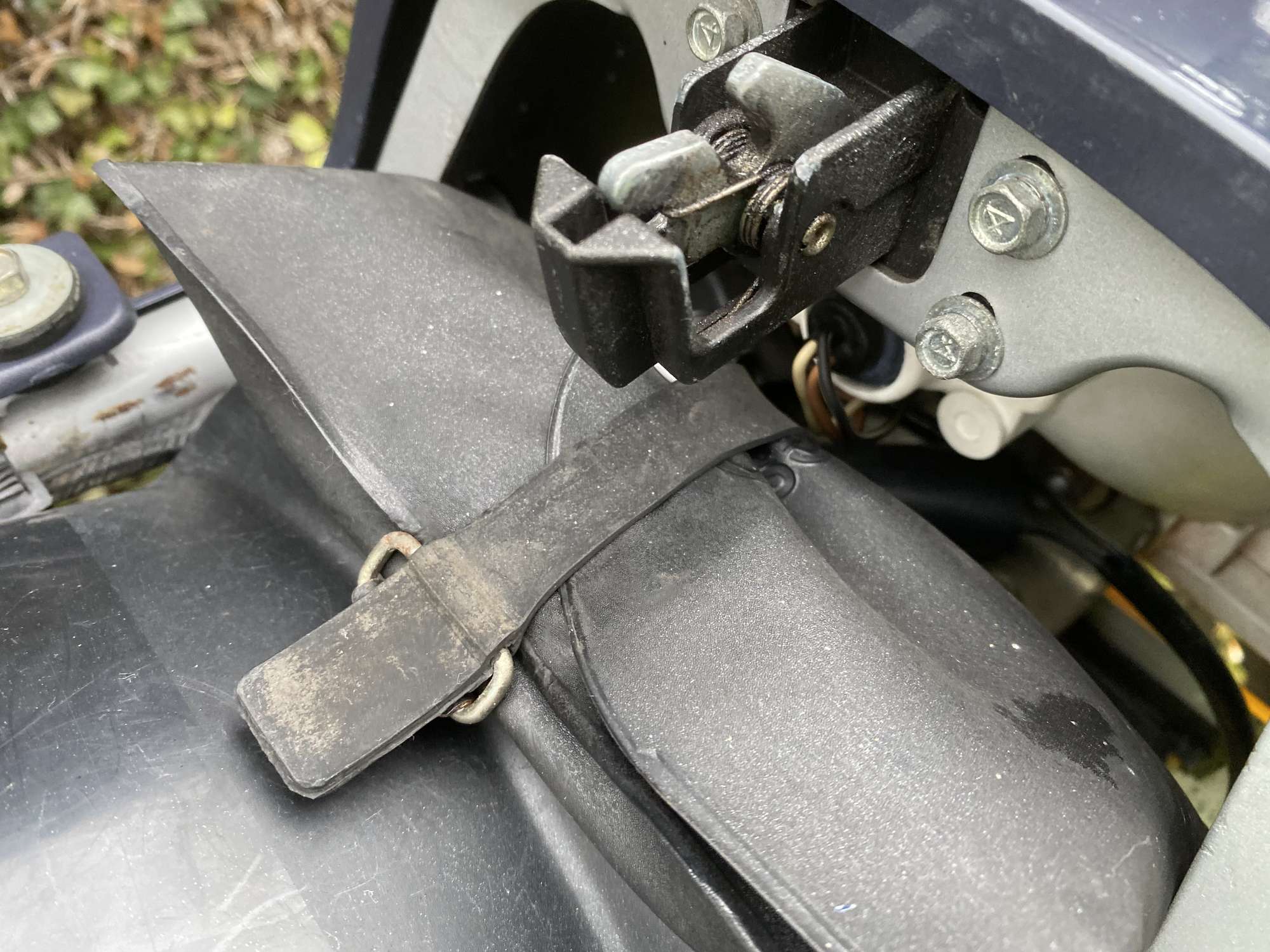 1982 Suzuki GSX1000 SZ Katana 997cc-Auction Lot