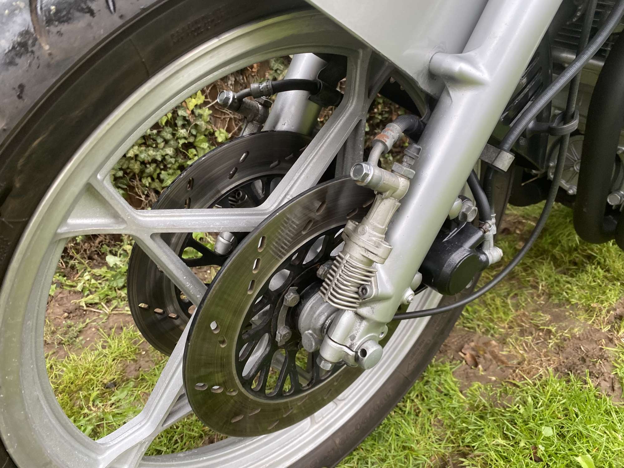 1982 Suzuki GSX1000 SZ Katana 997cc-Auction Lot