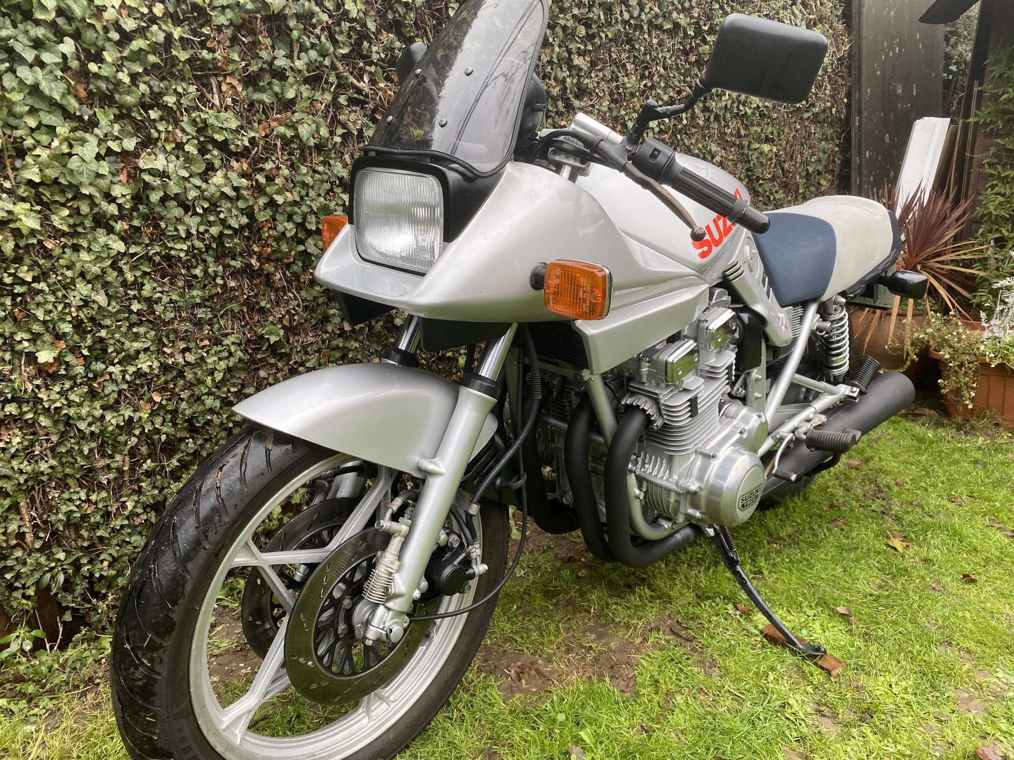1982 Suzuki GSX1000 SZ Katana 997cc-Auction Lot