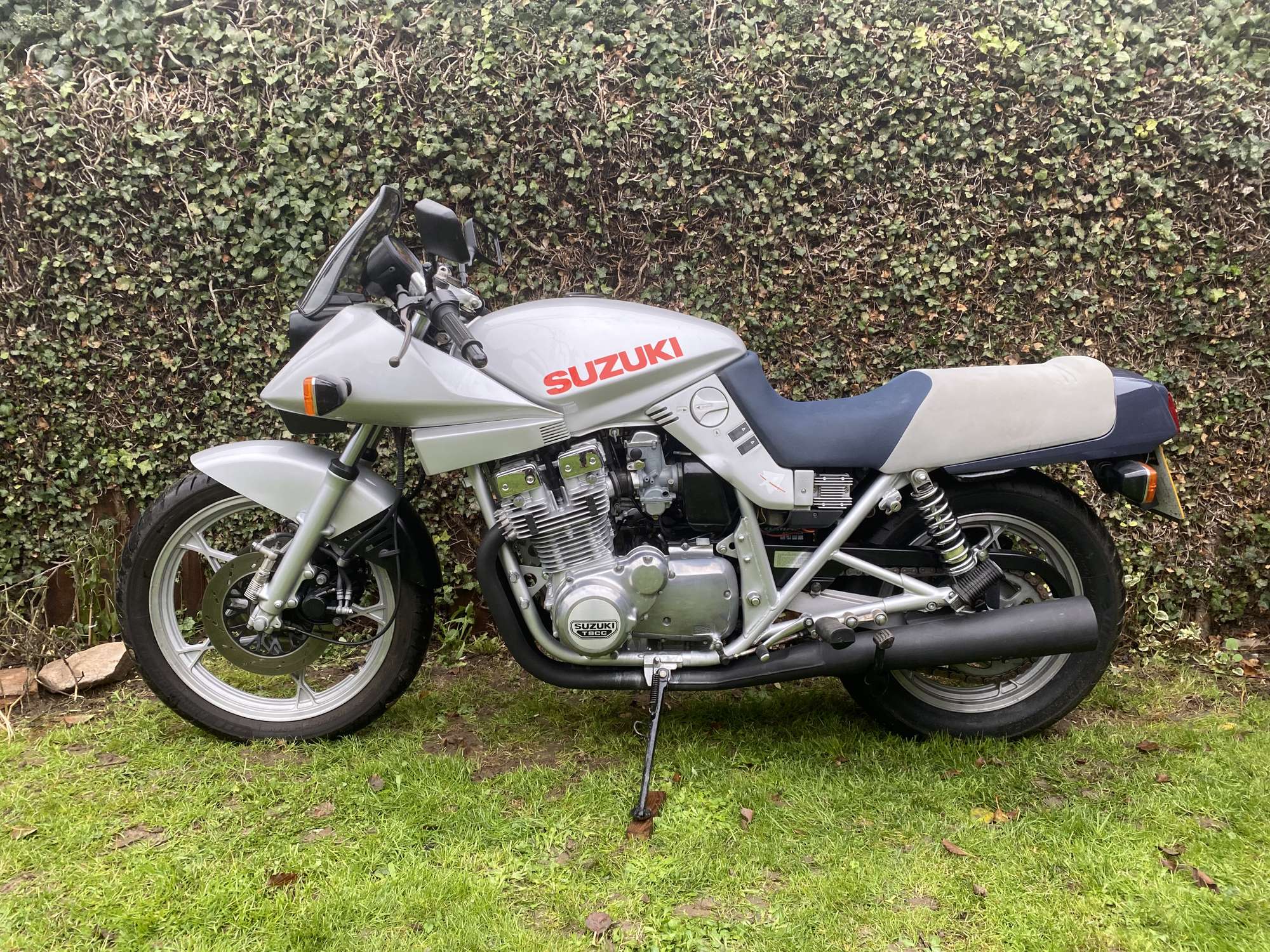 1982 Suzuki GSX1000 SZ Katana 997cc-Auction Lot