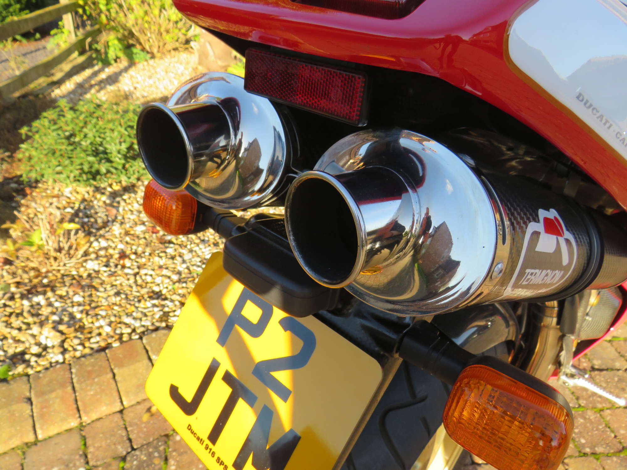 1997 Ducati 916 SPS 996cc-Sold