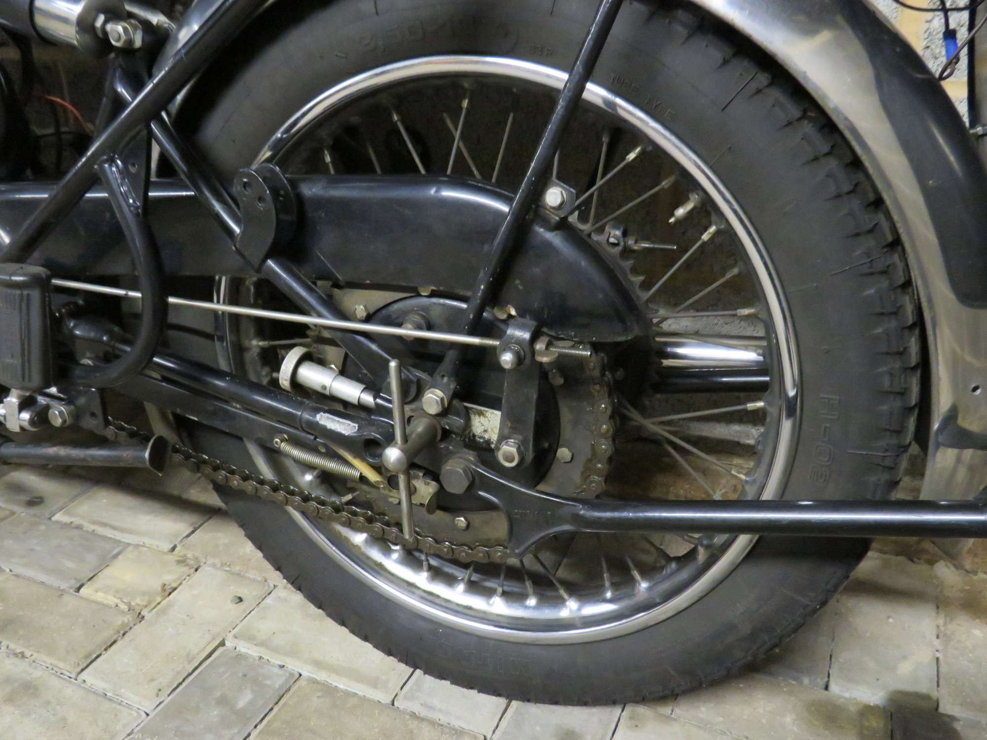 1950 Vincent Series C Meteor 498cc-Sold