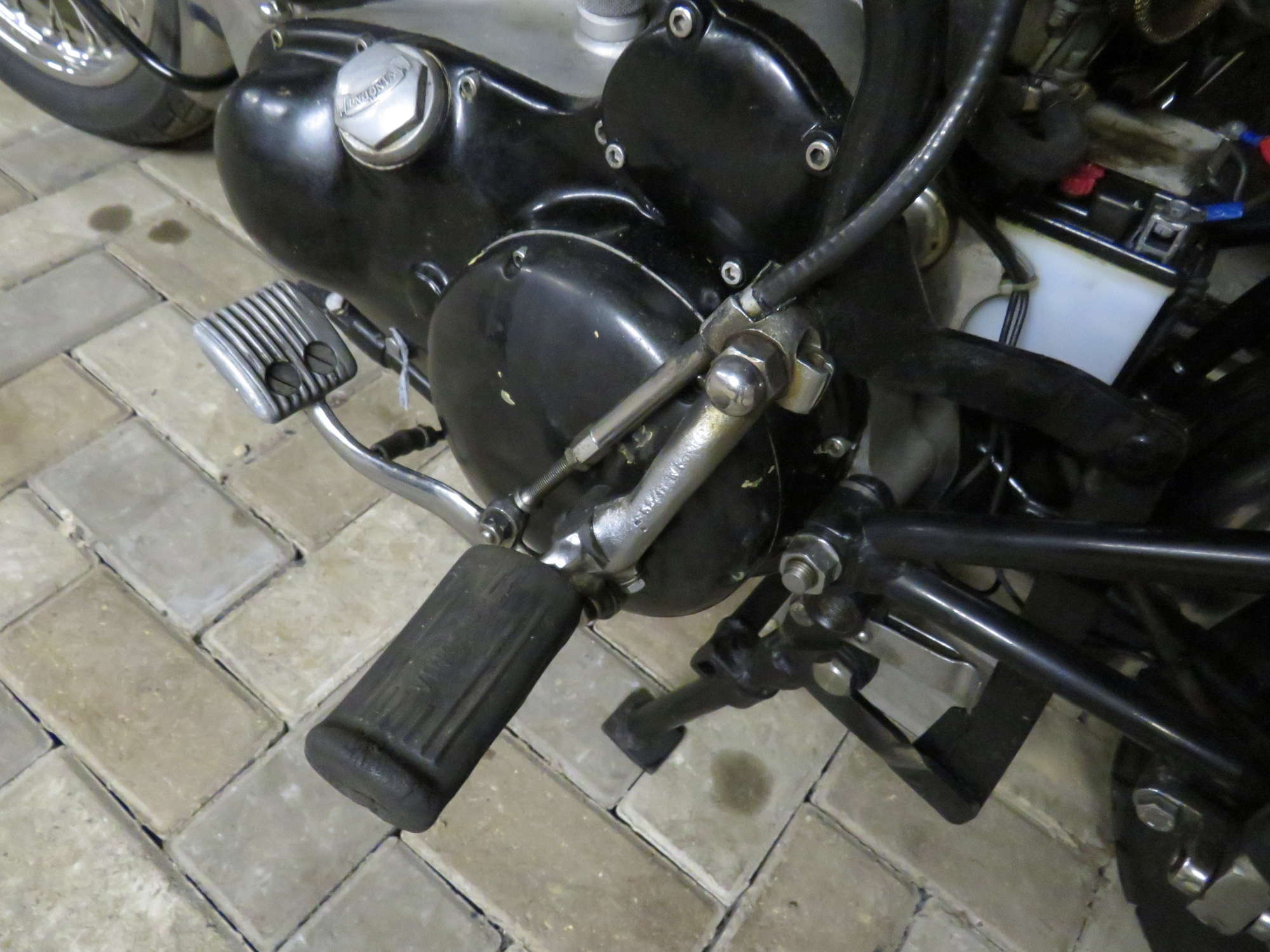 1955 Vincent Series D Rapide 1,000cc-Sold