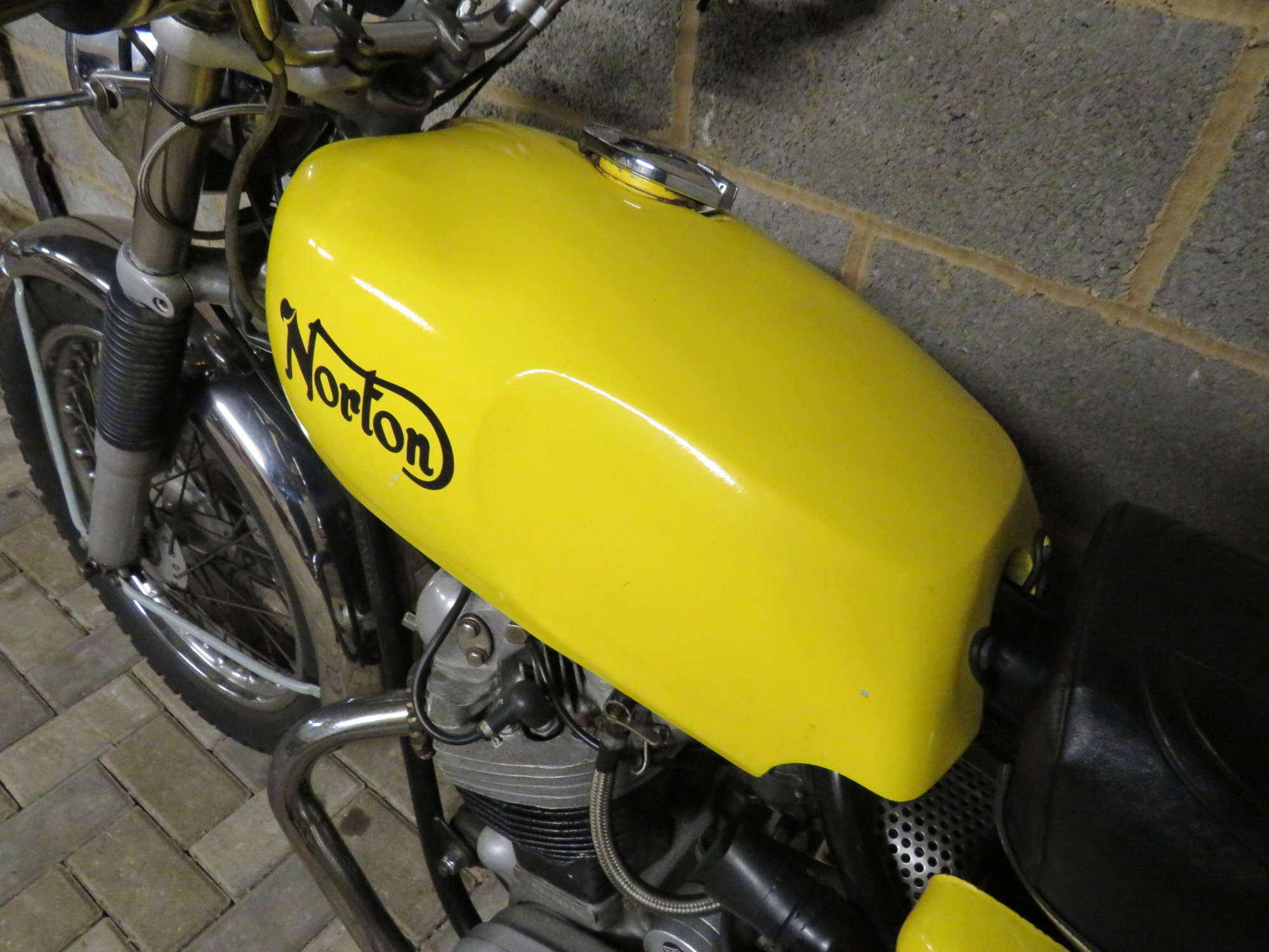 1973 Norton Commando 850 828cc-Sold