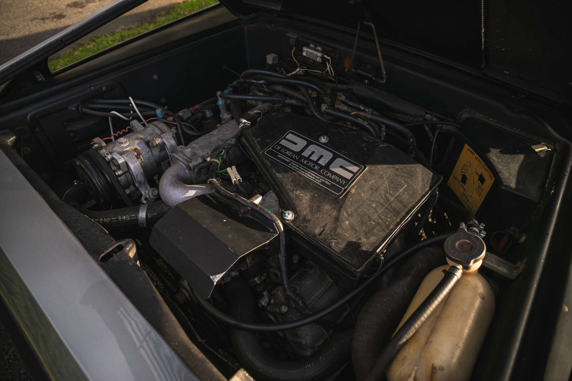 1981 DeLorean DMC-12 - Manual-Auction Lot