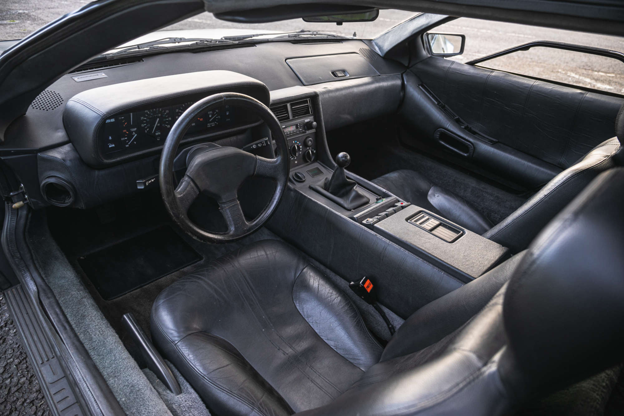 1981 DeLorean DMC-12 - Manual-Auction Lot