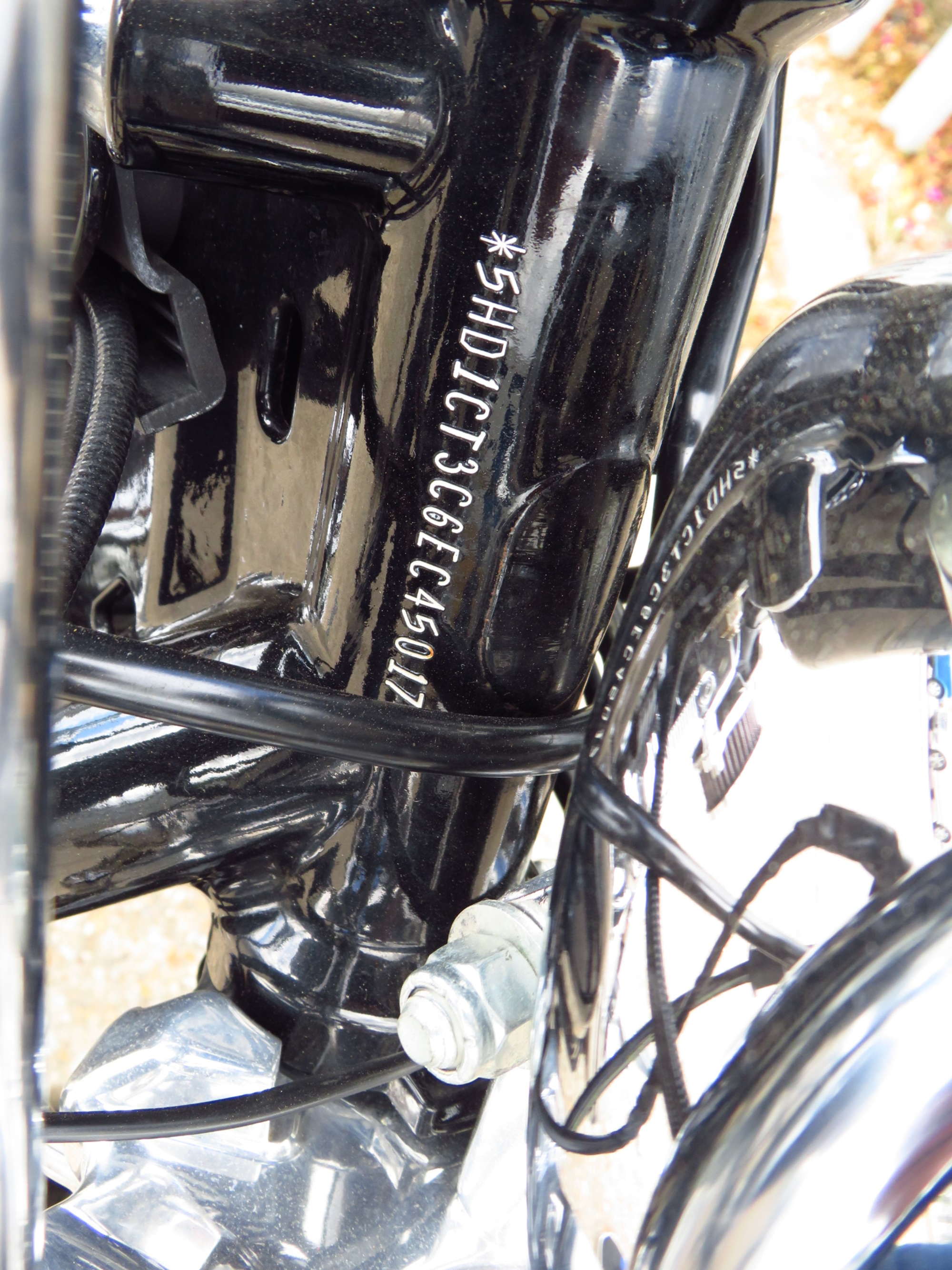 2015 Harley-Davidson XL1200C Sportster Custom 1,202cc-Sold