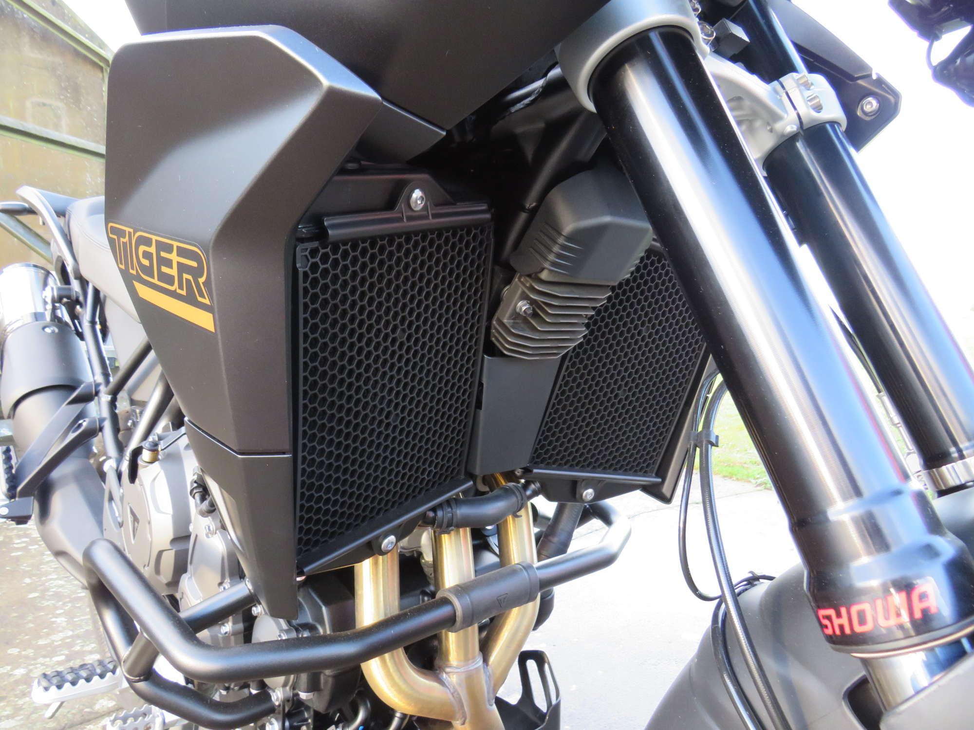 2022 Triumph Tiger 900 Bond Edition 888cc-Auction Lot