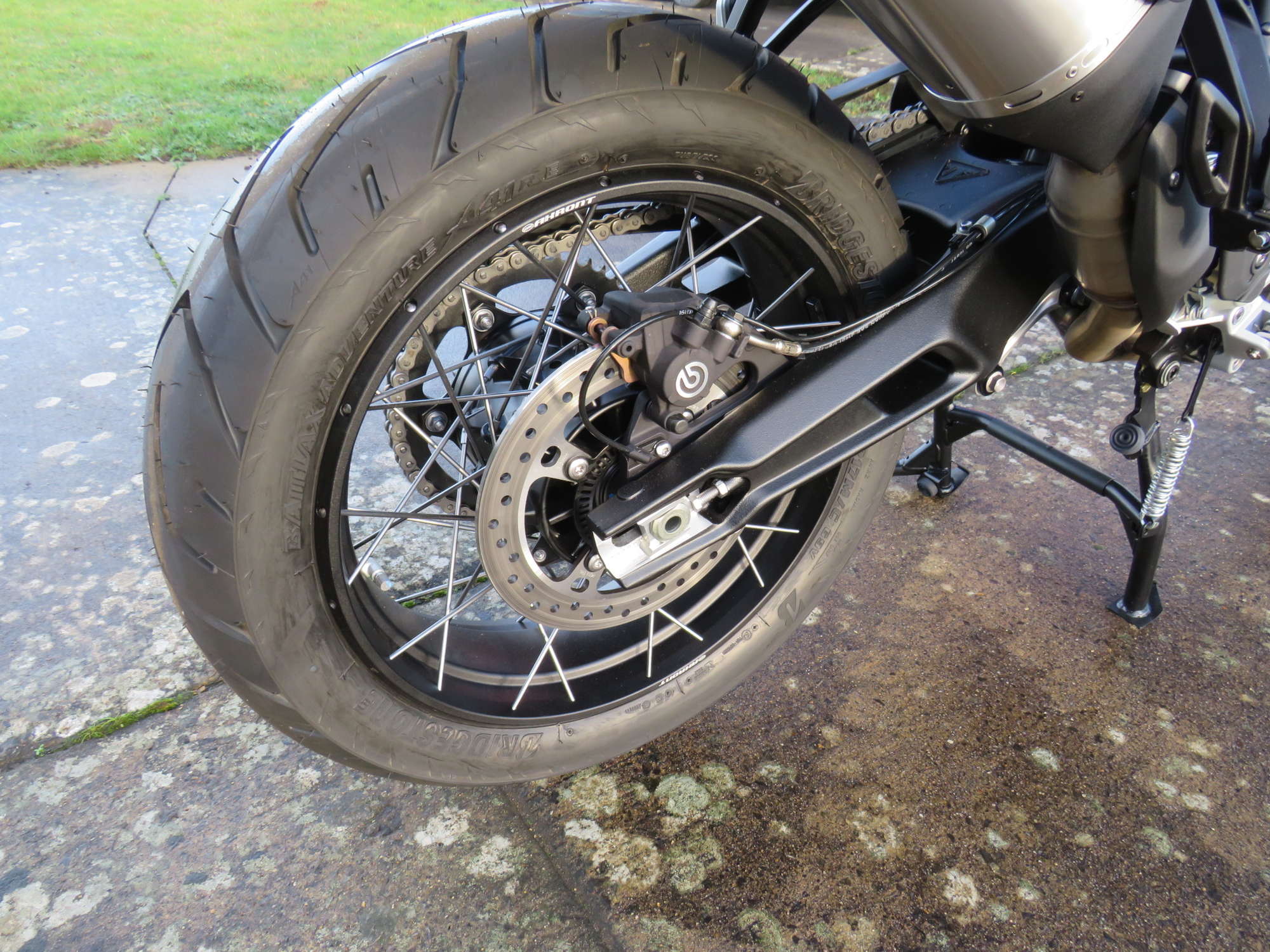 2022 Triumph Tiger 900 Bond Edition 888cc-Auction Lot