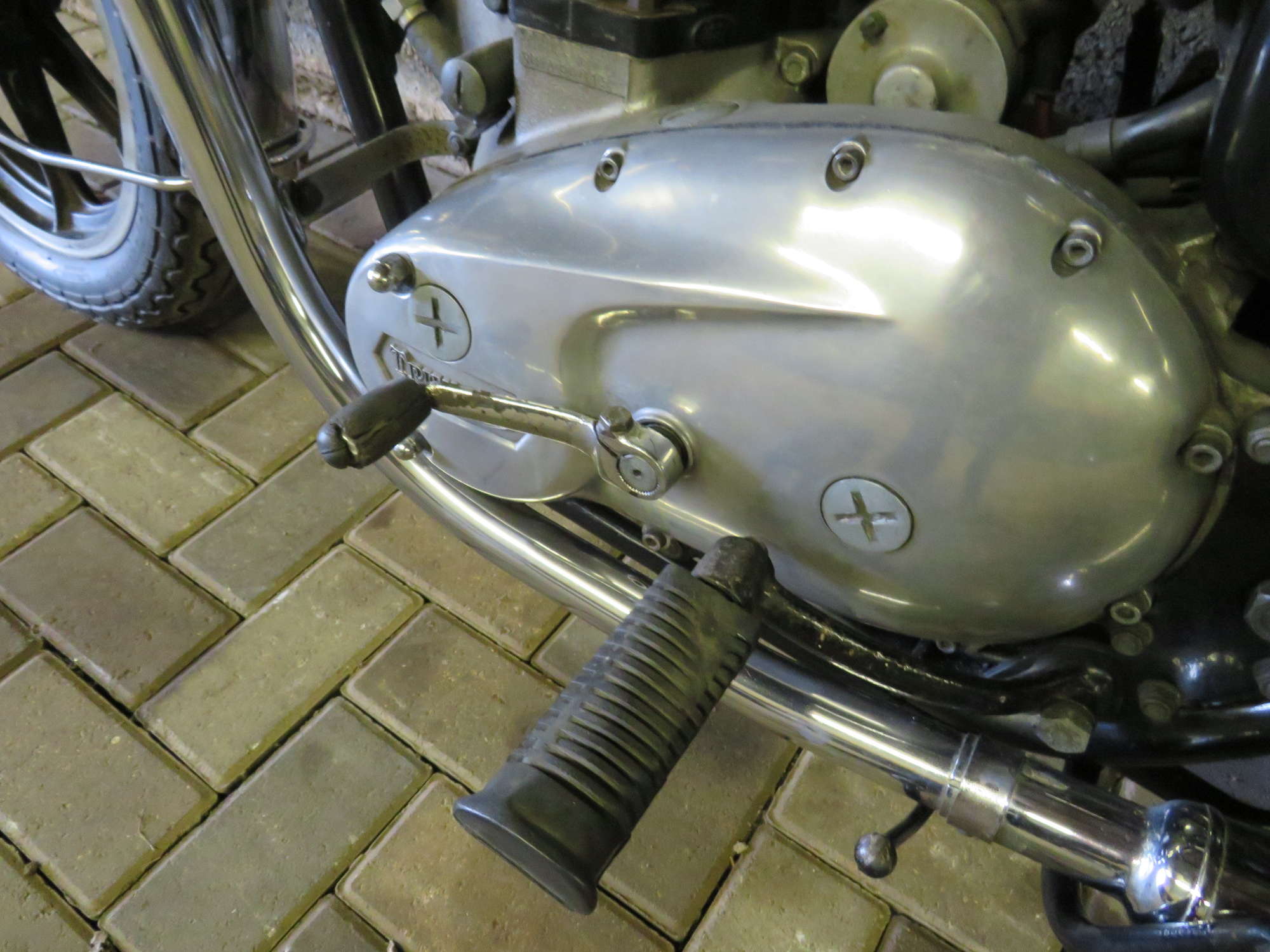 1982 Triumph T140ES Electro Bonneville 744cc-Sold