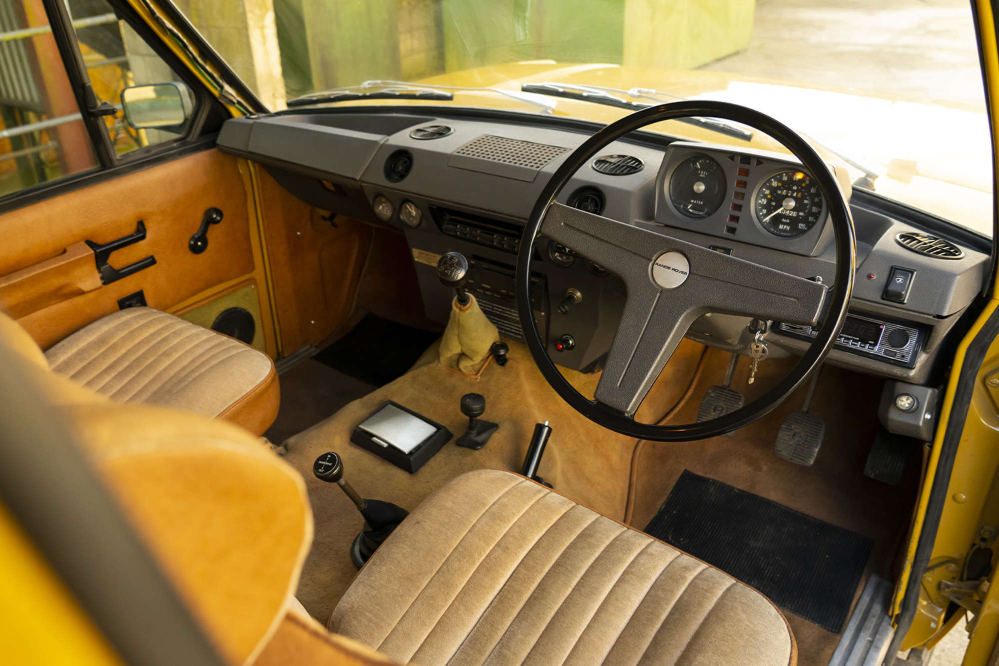 1976 Land Rover Range Rover Suffix D-Sold