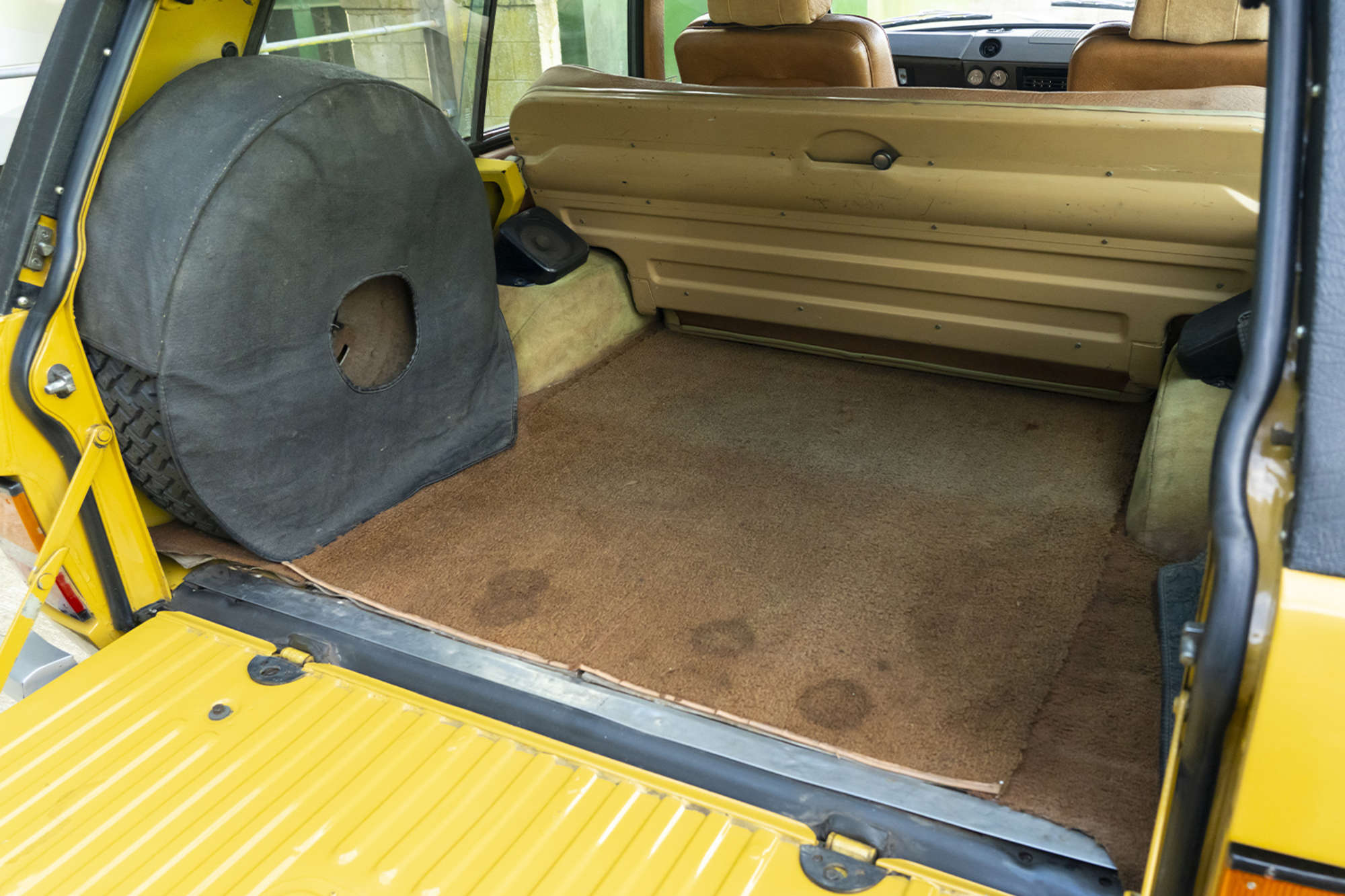 1976 Land Rover Range Rover Suffix D-Sold