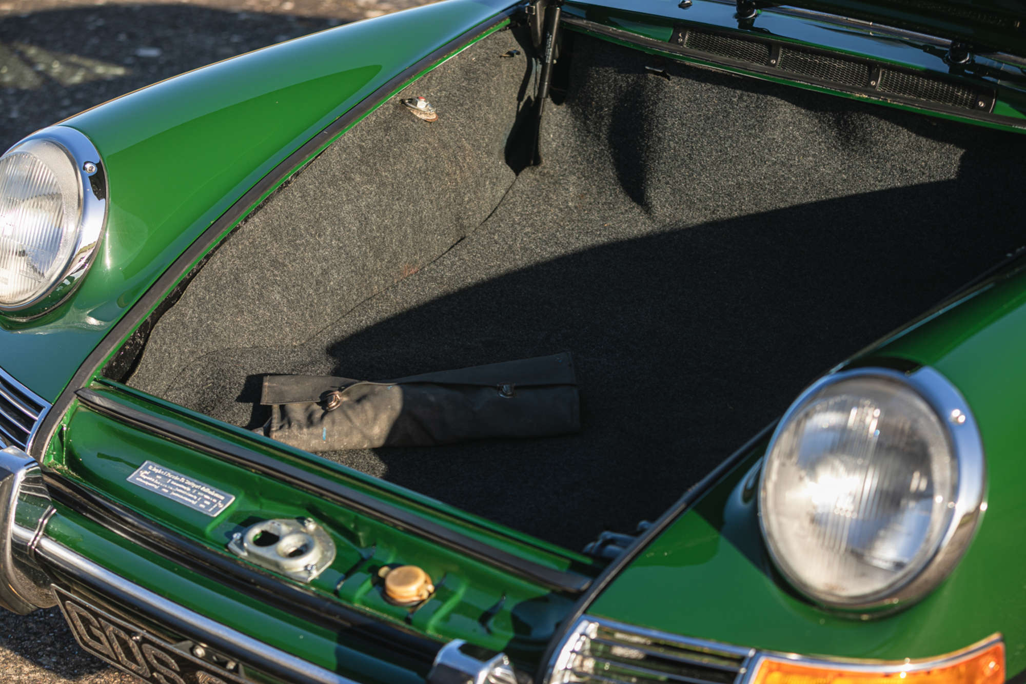 1968 Porsche 911 (SWB)-Auction Lot