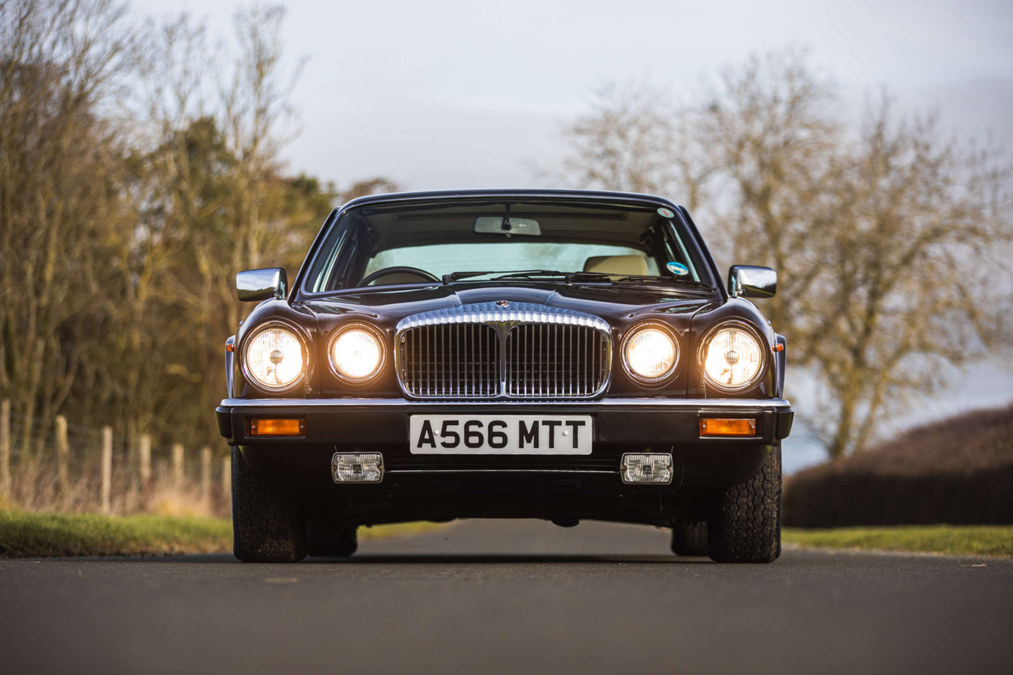 1983 Daimler Sovereign 4.2-Litre Vanden Plas - 7,700 miles-Auction Lot