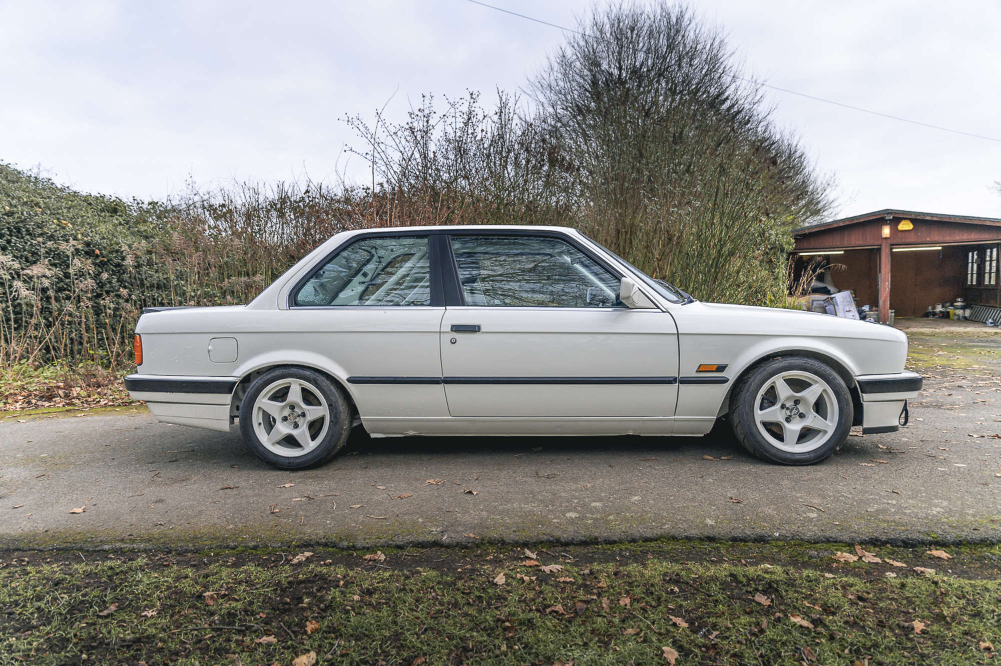 1990 BMW (E30) 320i Race Car-Sold