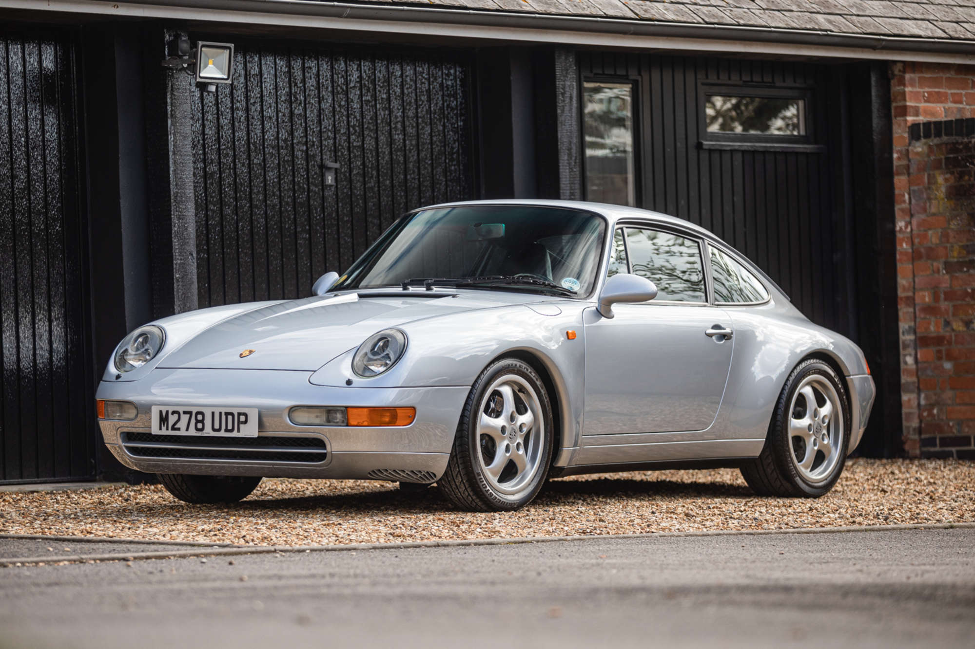 1995 Porsche 911 (993) Carrera 2-Sold