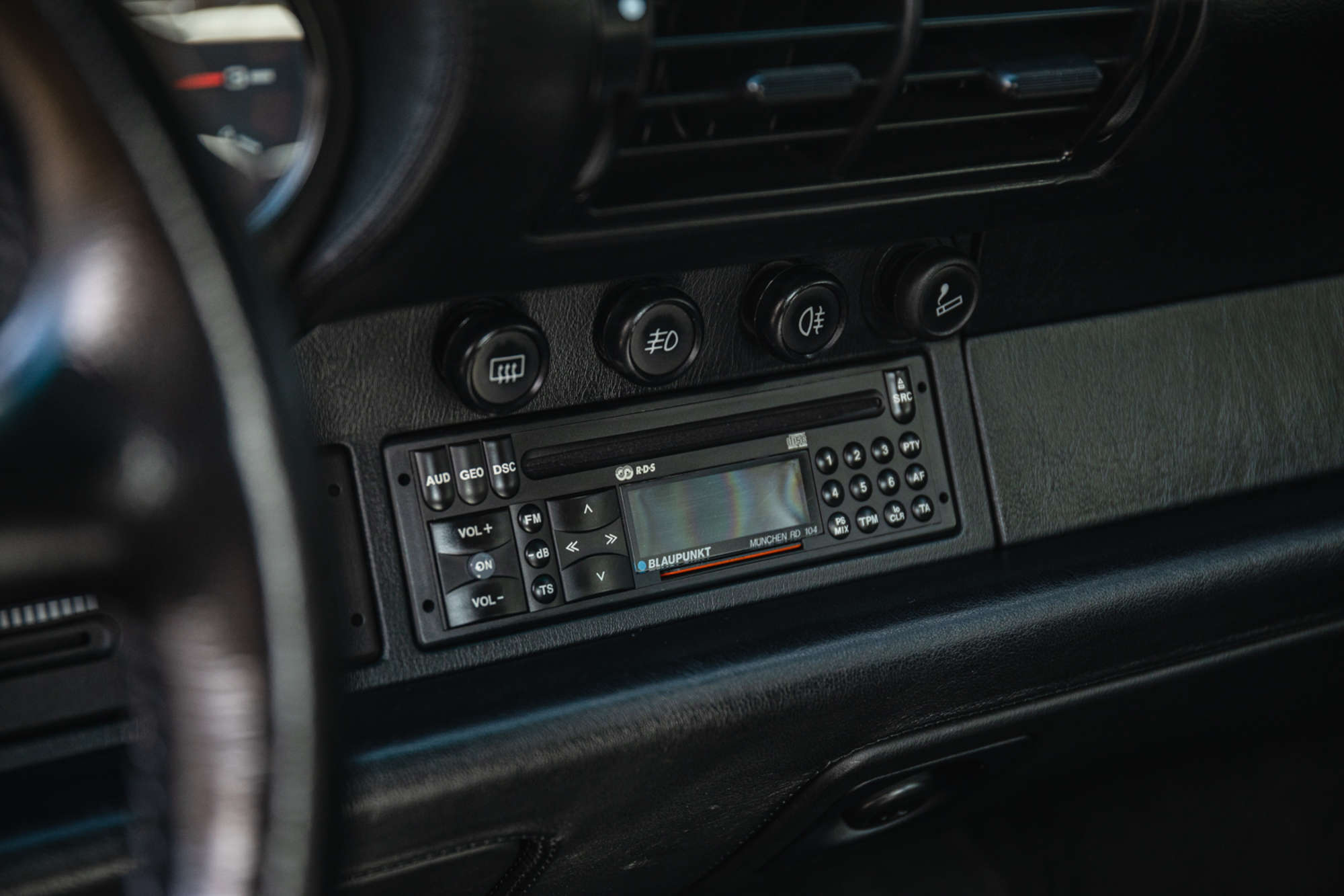 1995 Porsche 911 (993) Carrera 2-Sold