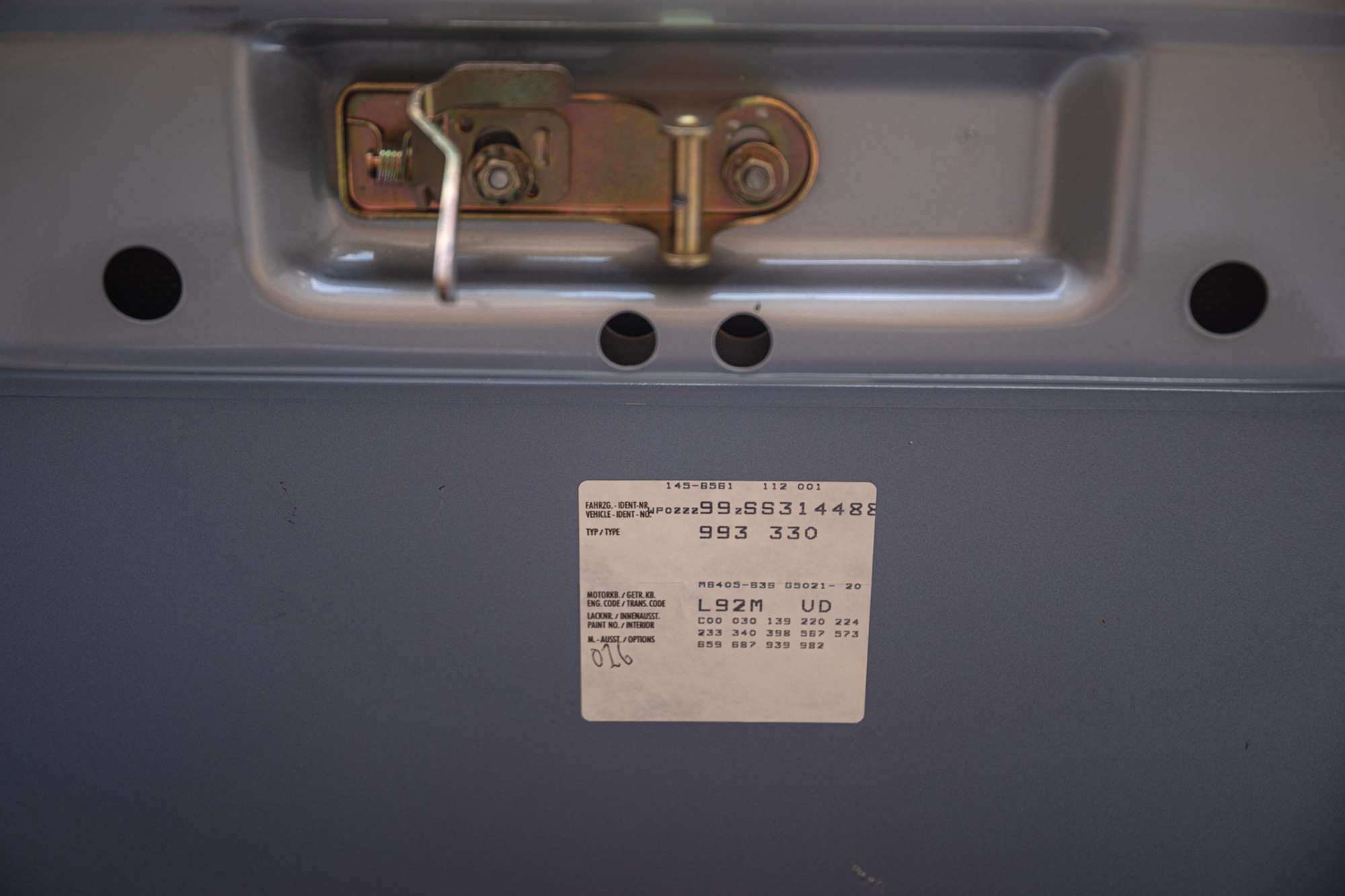 1995 Porsche 911 (993) Carrera 2-Sold