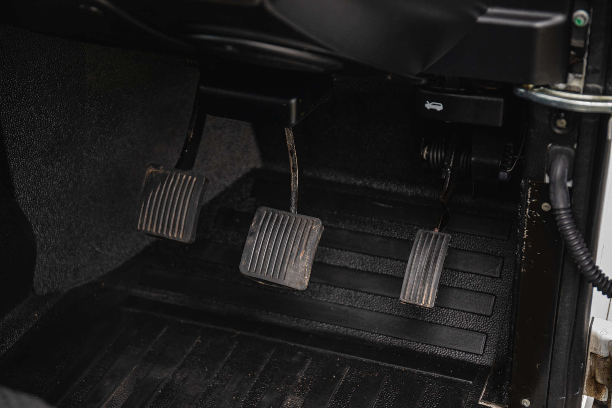 2014 Land Rover Defender 110 2.2-Litre Station Wagon (7-seat-For Sale