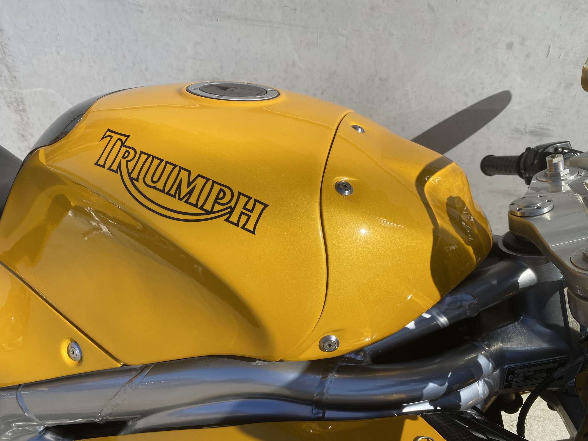 1997 Triumph Daytona T595 955cc-Sold