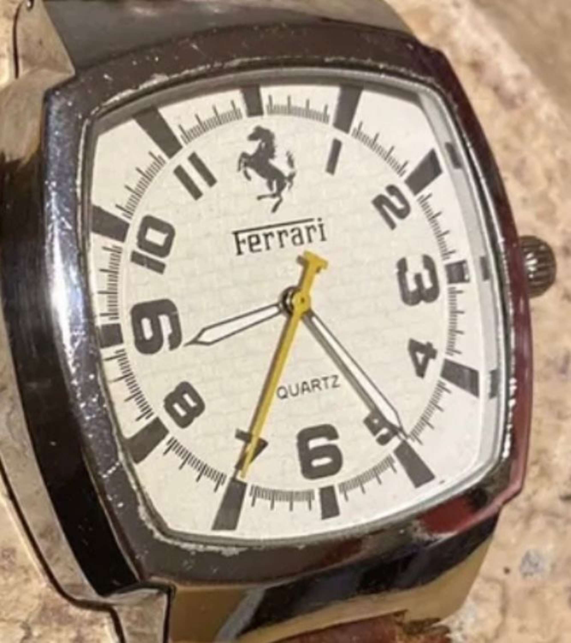 A Rare Ferrari Gentleman's Wristwatch c.1970s