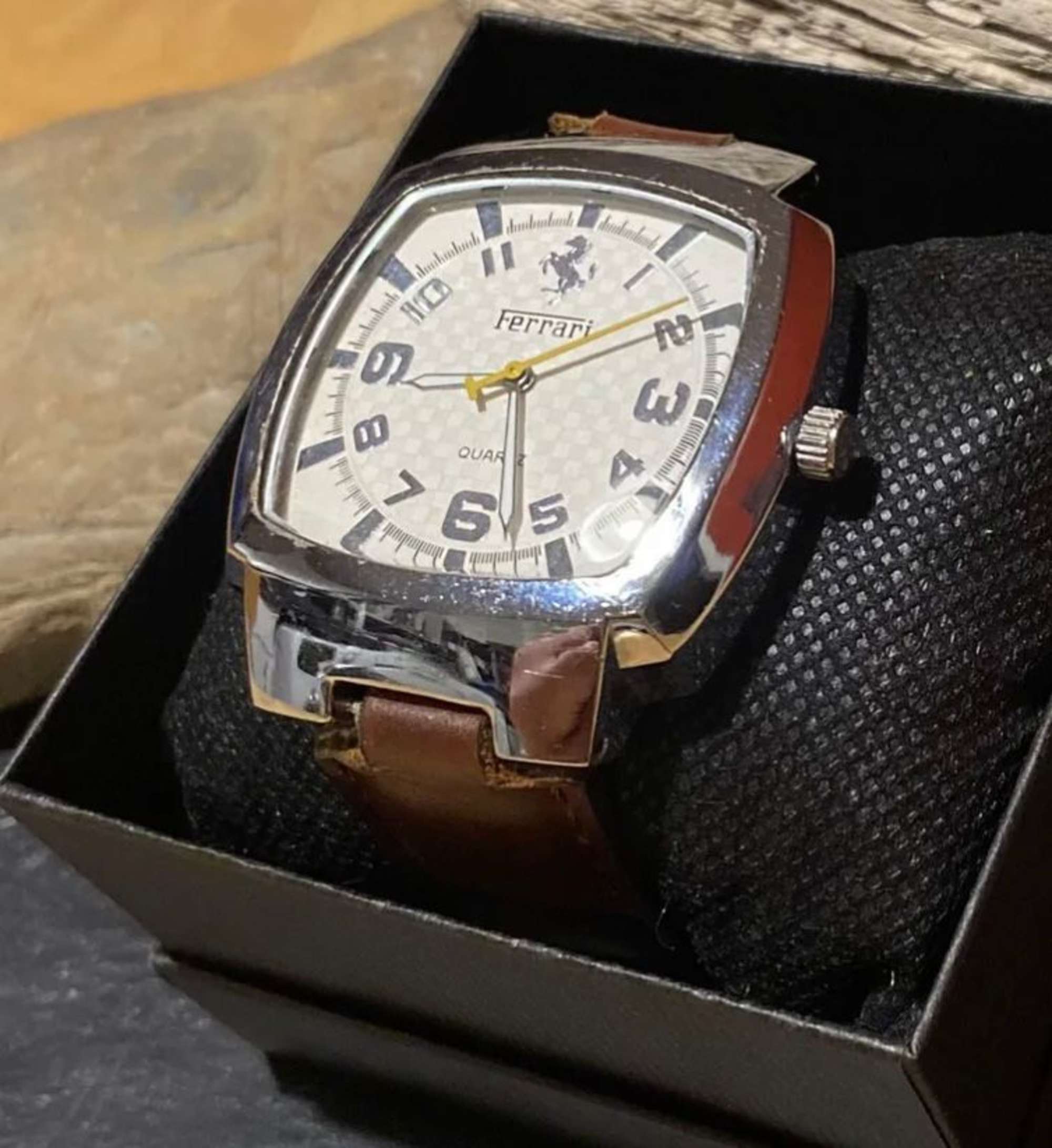 A Rare Ferrari Gentleman's Wristwatch c.1970s