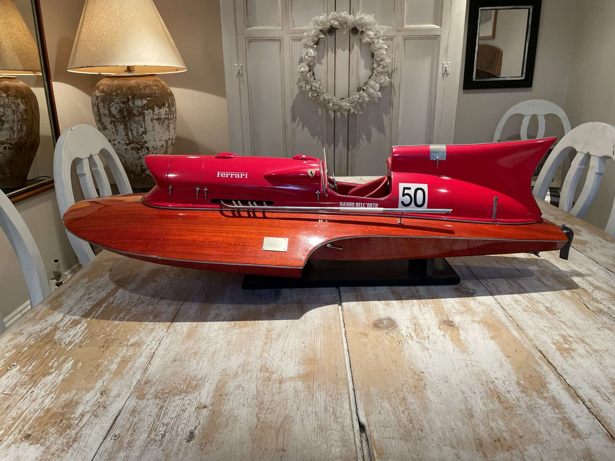 Scale Model of the Ferrari V12-Powered Hydroplane 'Arno XI' 