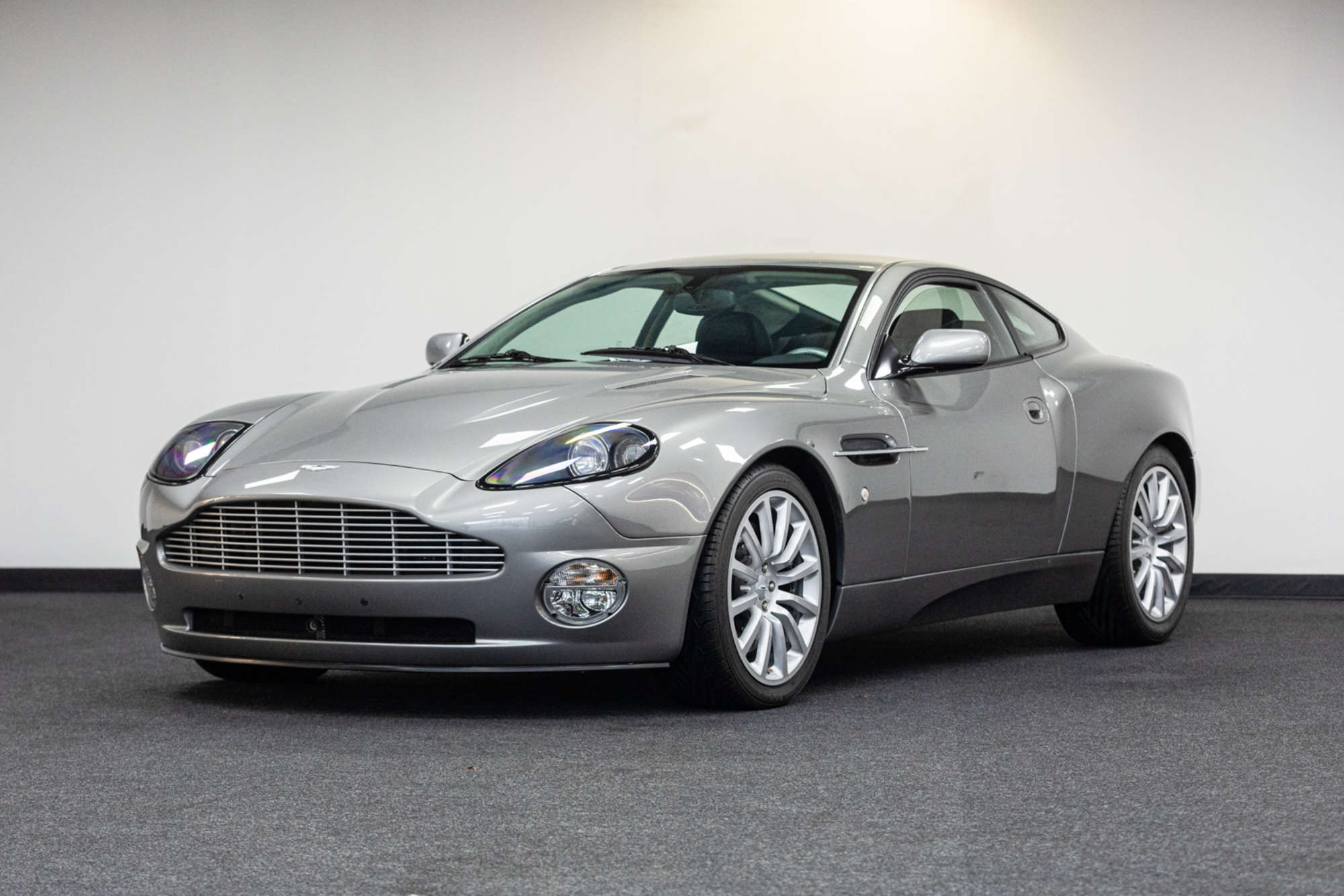 2001 Aston Martin V12 Vanquish - Pre-Production #PP09 - 642k-For Sale