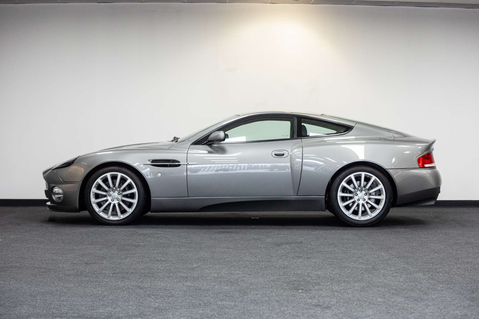 2001 Aston Martin V12 Vanquish - Pre-Production #PP09 - 642k-For Sale