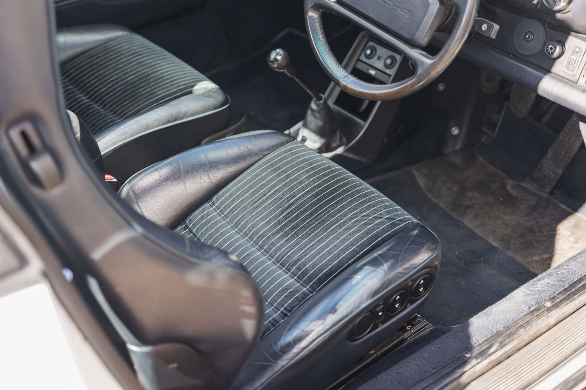 1988 Porsche 911 Carrera 3.2 Sport (G50)-Sold