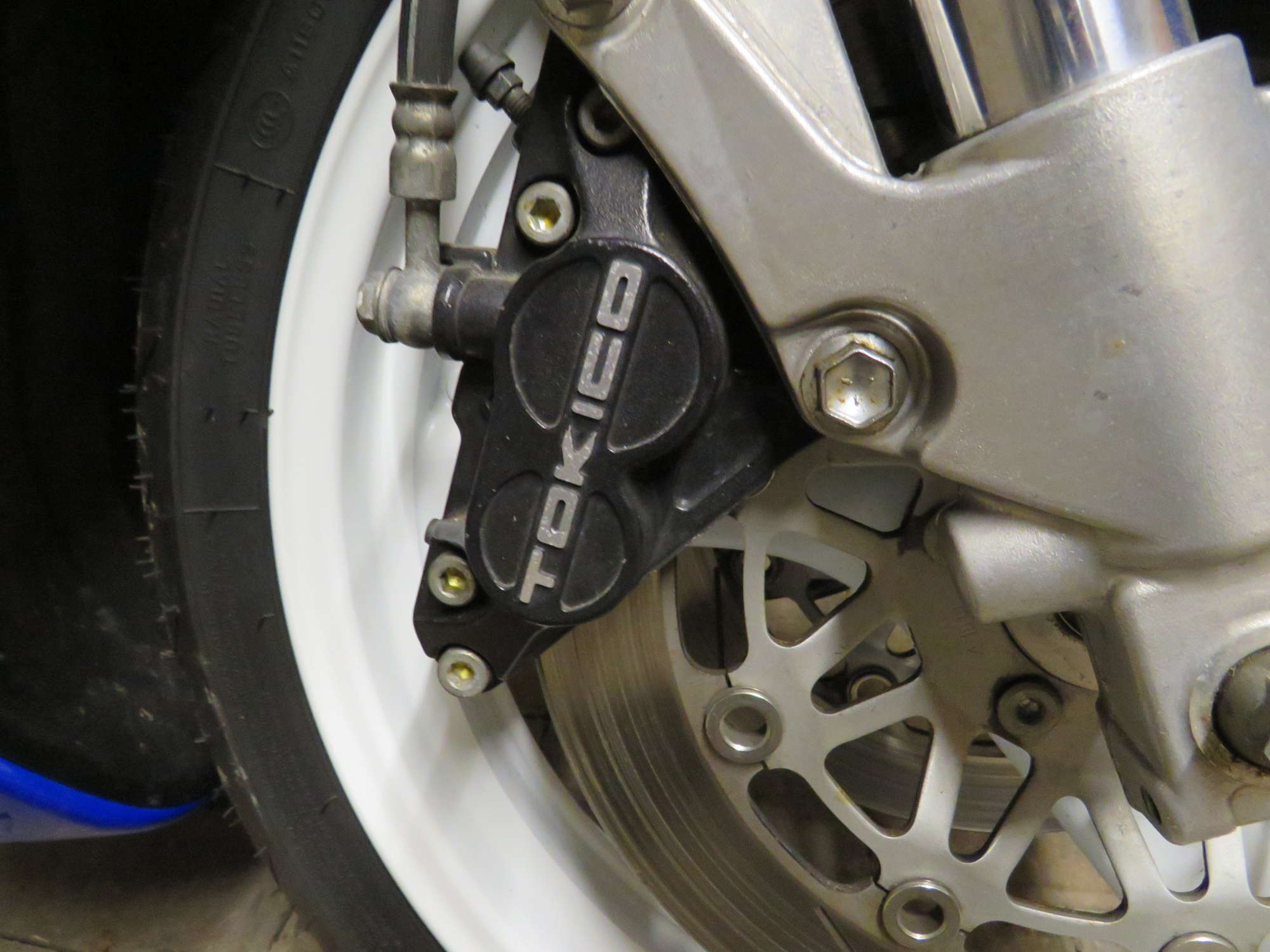 1995 Suzuki RGV250R 249cc-Sold