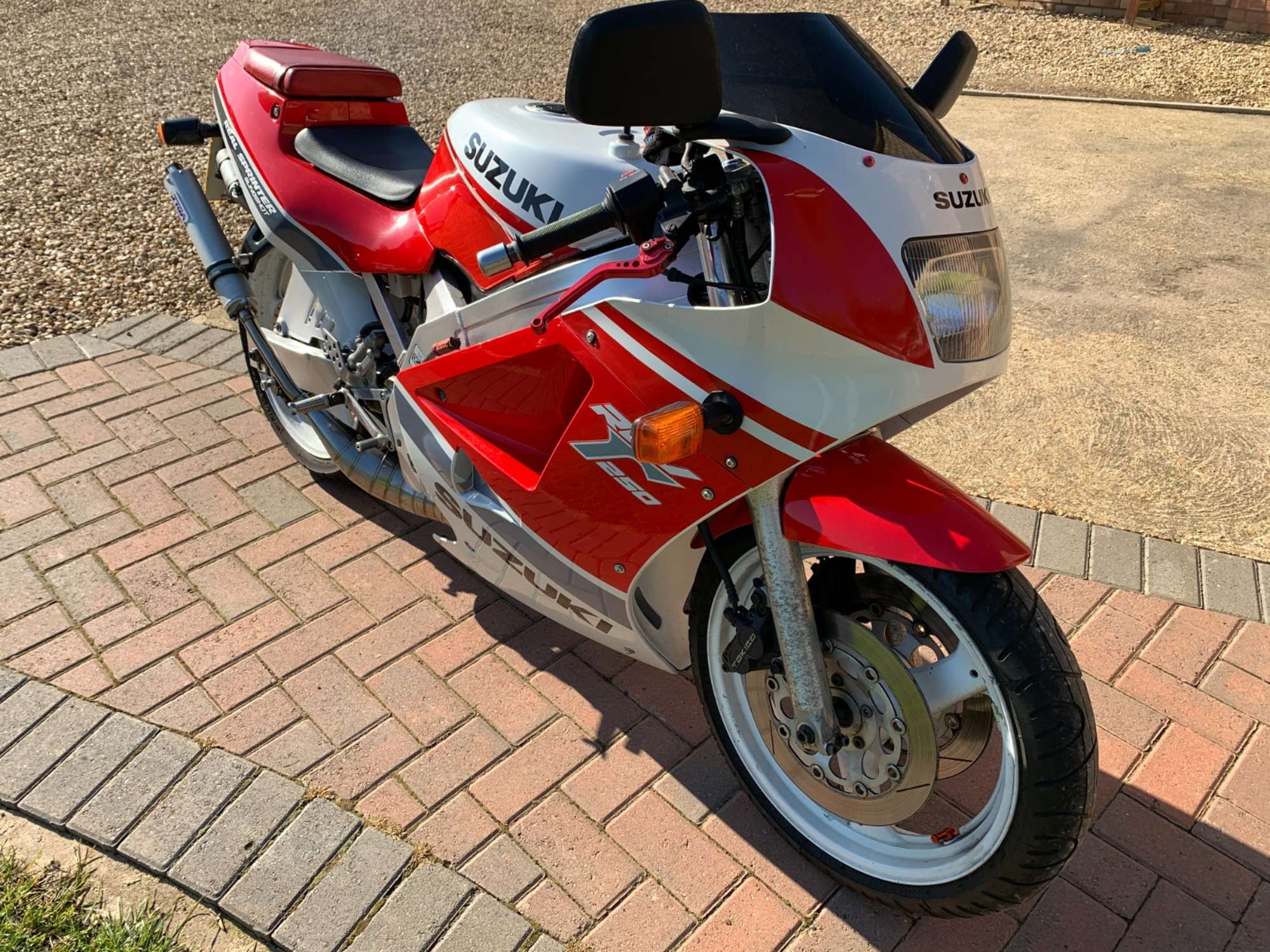 Iconic Auctioneers 1990 Suzuki RGV250R 249ccAuction Lot