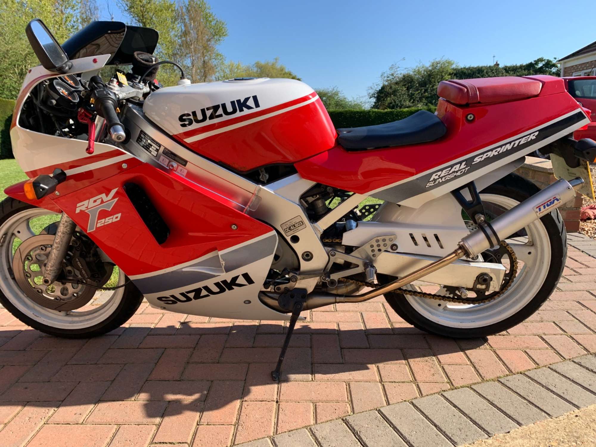 Iconic Auctioneers 1990 Suzuki RGV250R 249ccAuction Lot
