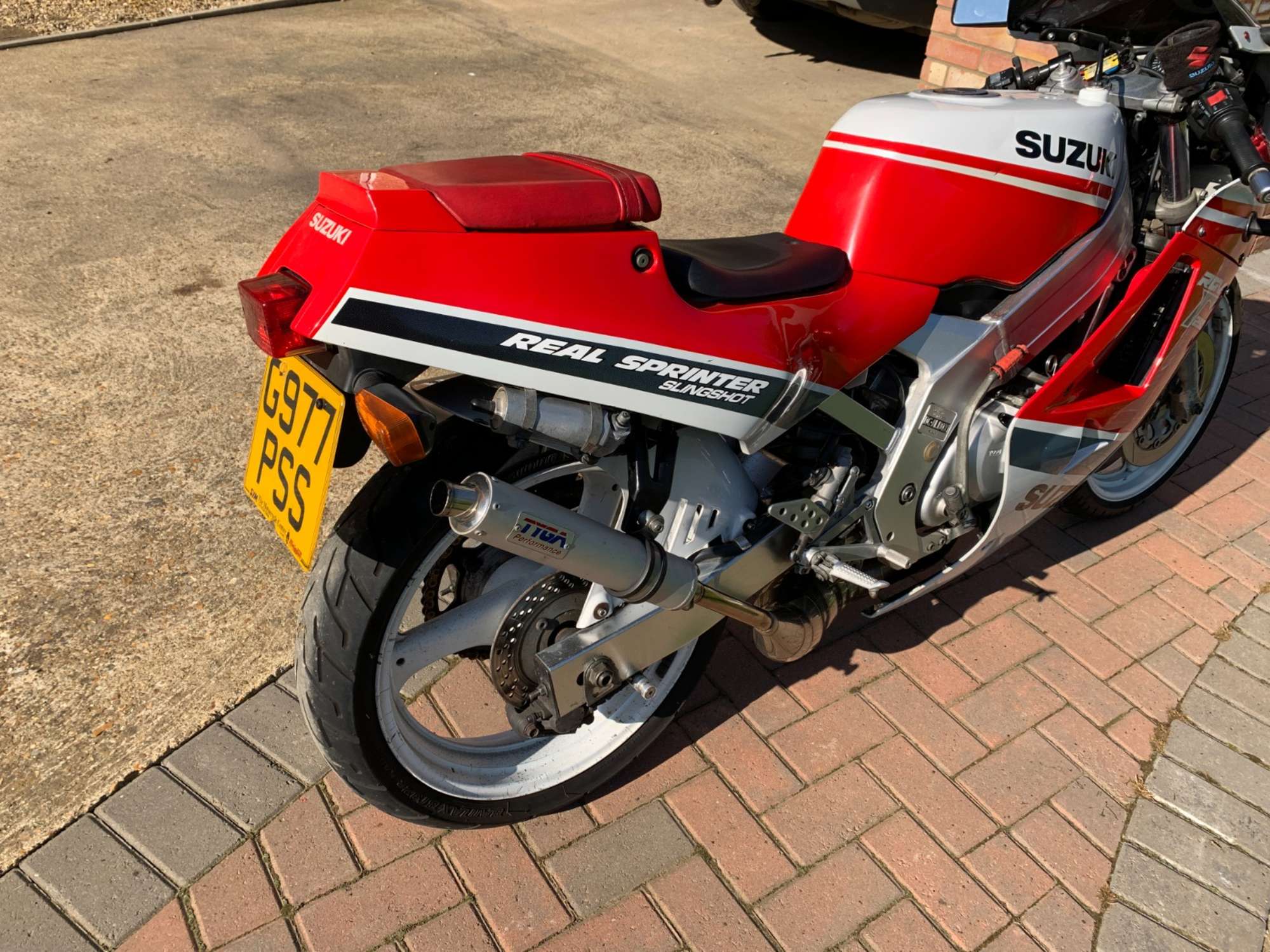 Iconic Auctioneers 1990 Suzuki RGV250R 249ccAuction Lot