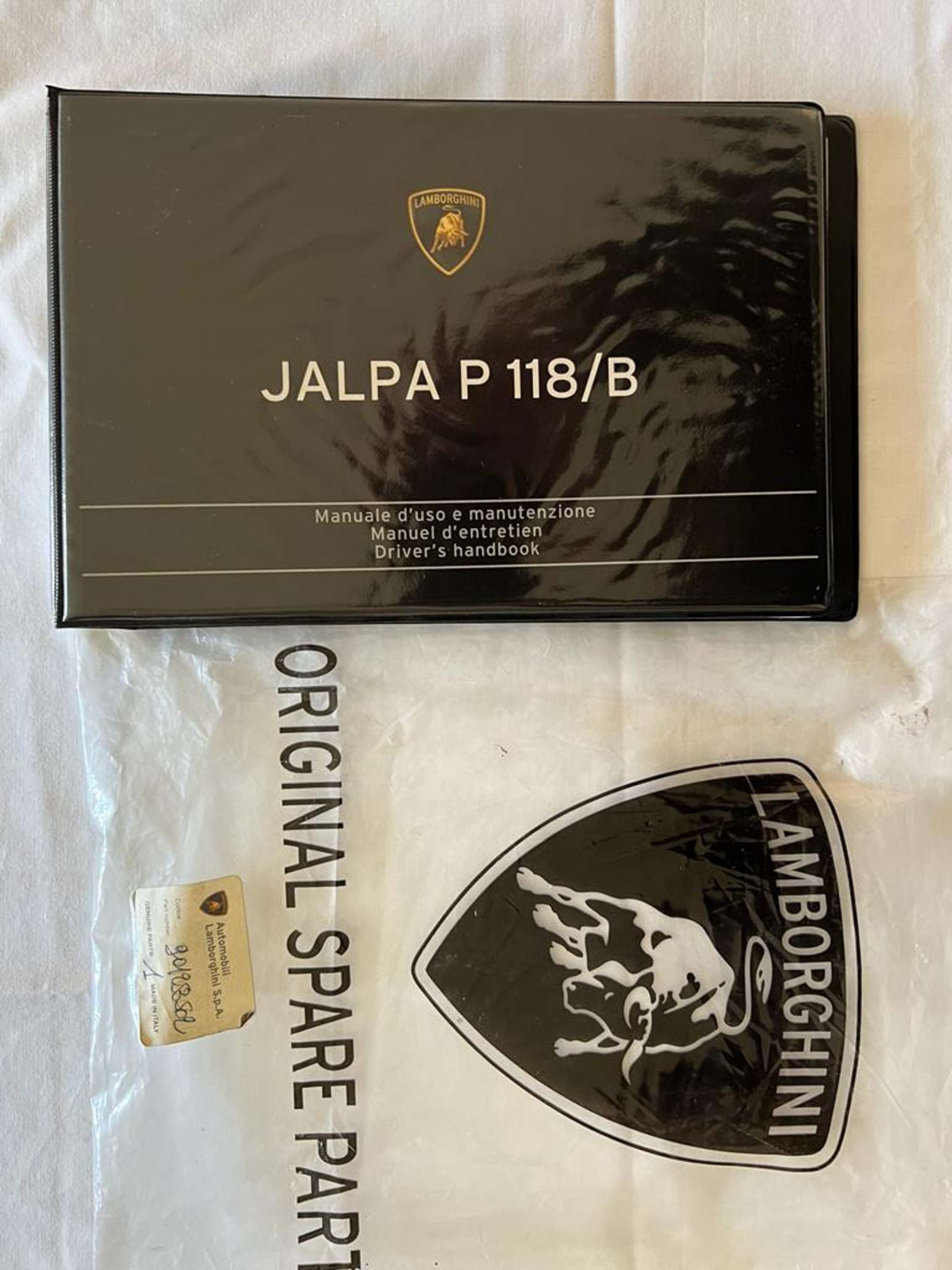 Original Lamborghini Jalpa P 118/B Driver's Handbook