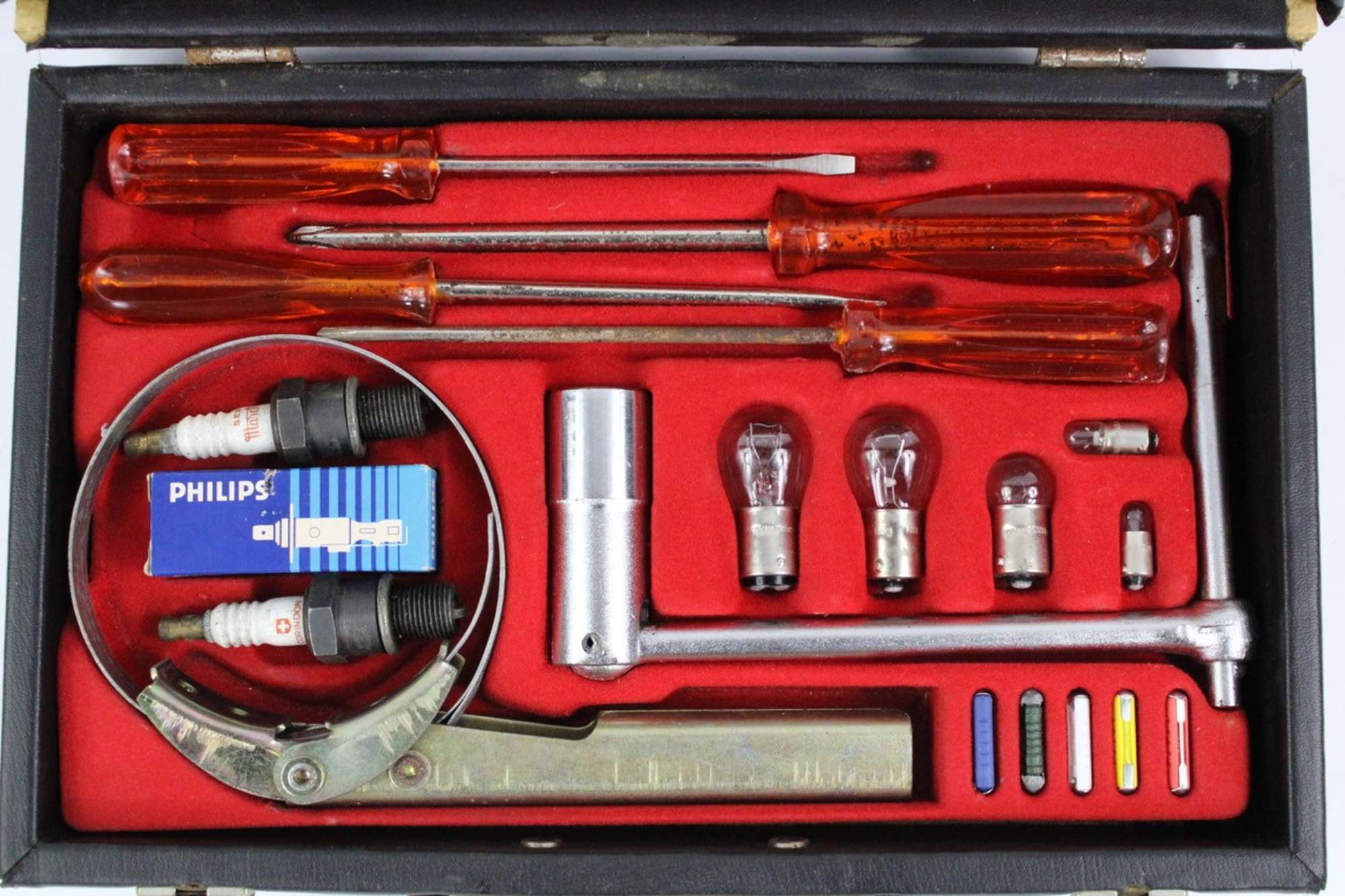 1971-76 Complete Ferrari 365 GTB/4 Daytona Berlinetta Boxer BB Briefcase Attaché Tool Kit
