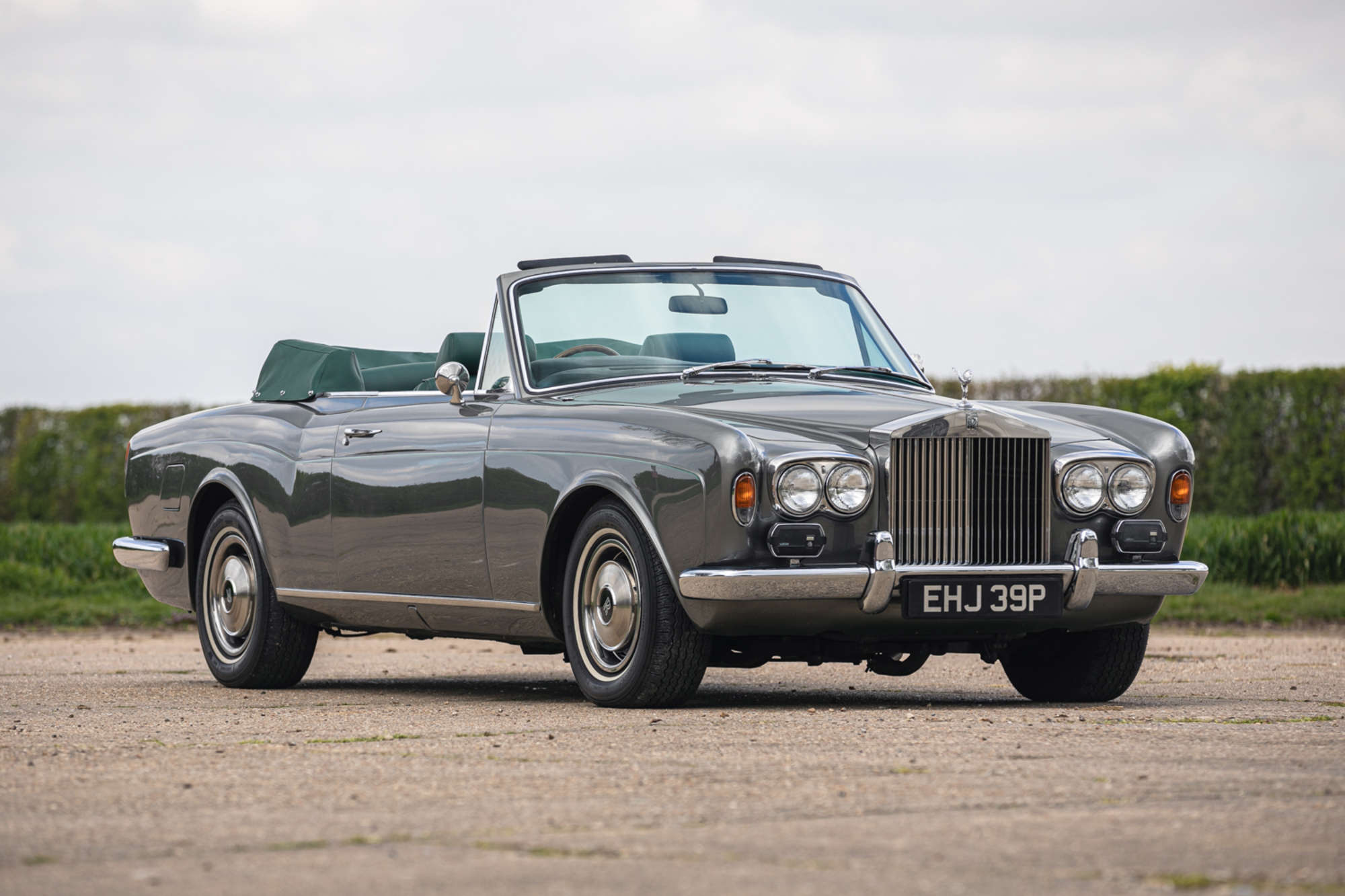 ROYCE様 Bonhams Cars : 1976 Rolls-Royce Silver Shadow I 4-Door Sedan