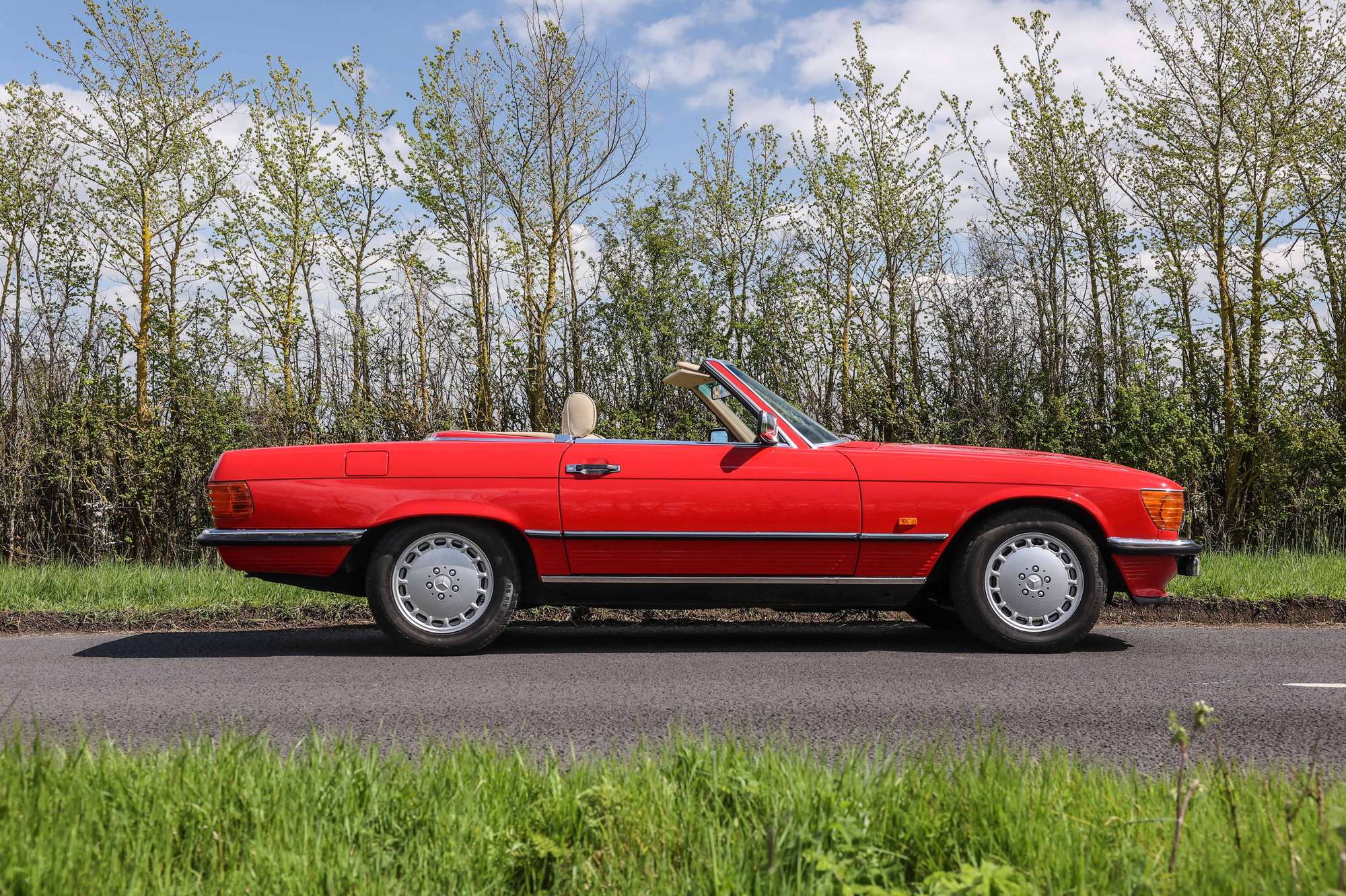 1989 Mercedes-Benz 300SL (R107) - Hardtop -For Sale
