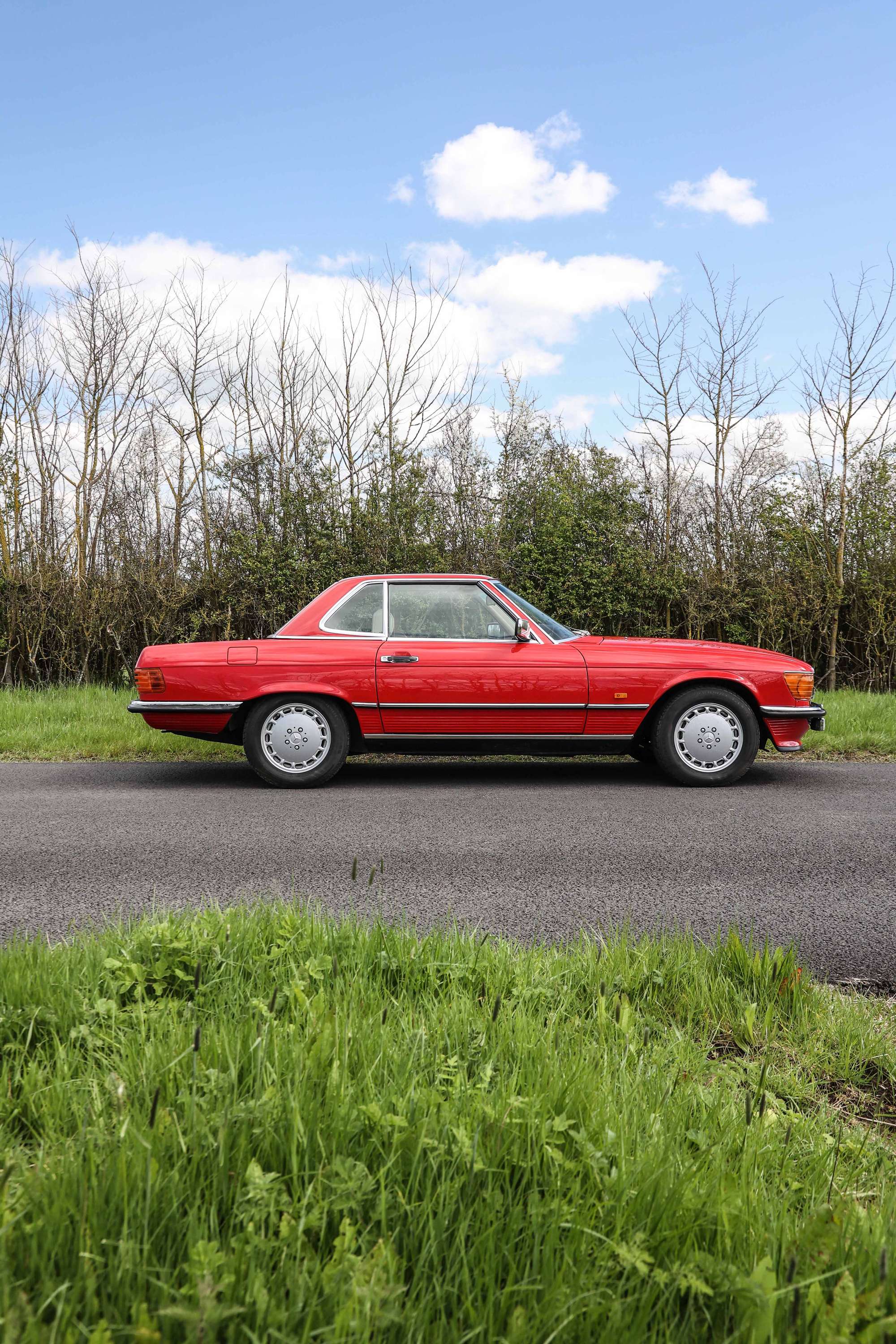 1989 Mercedes-Benz 300SL (R107) - Hardtop -For Sale