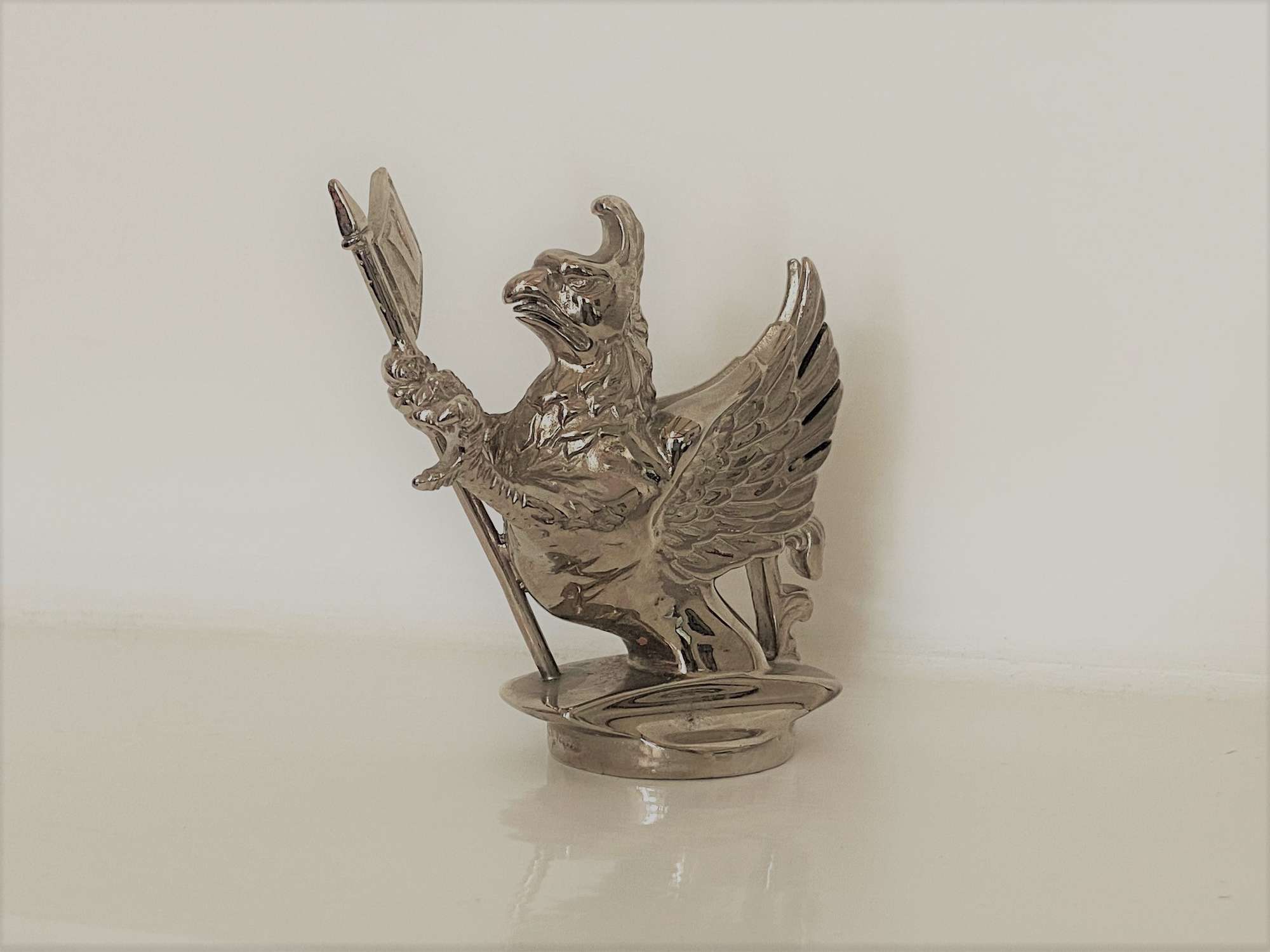 A Vauxhall 'Griffin' mascot by Joseph Fray Limited, 1920s
