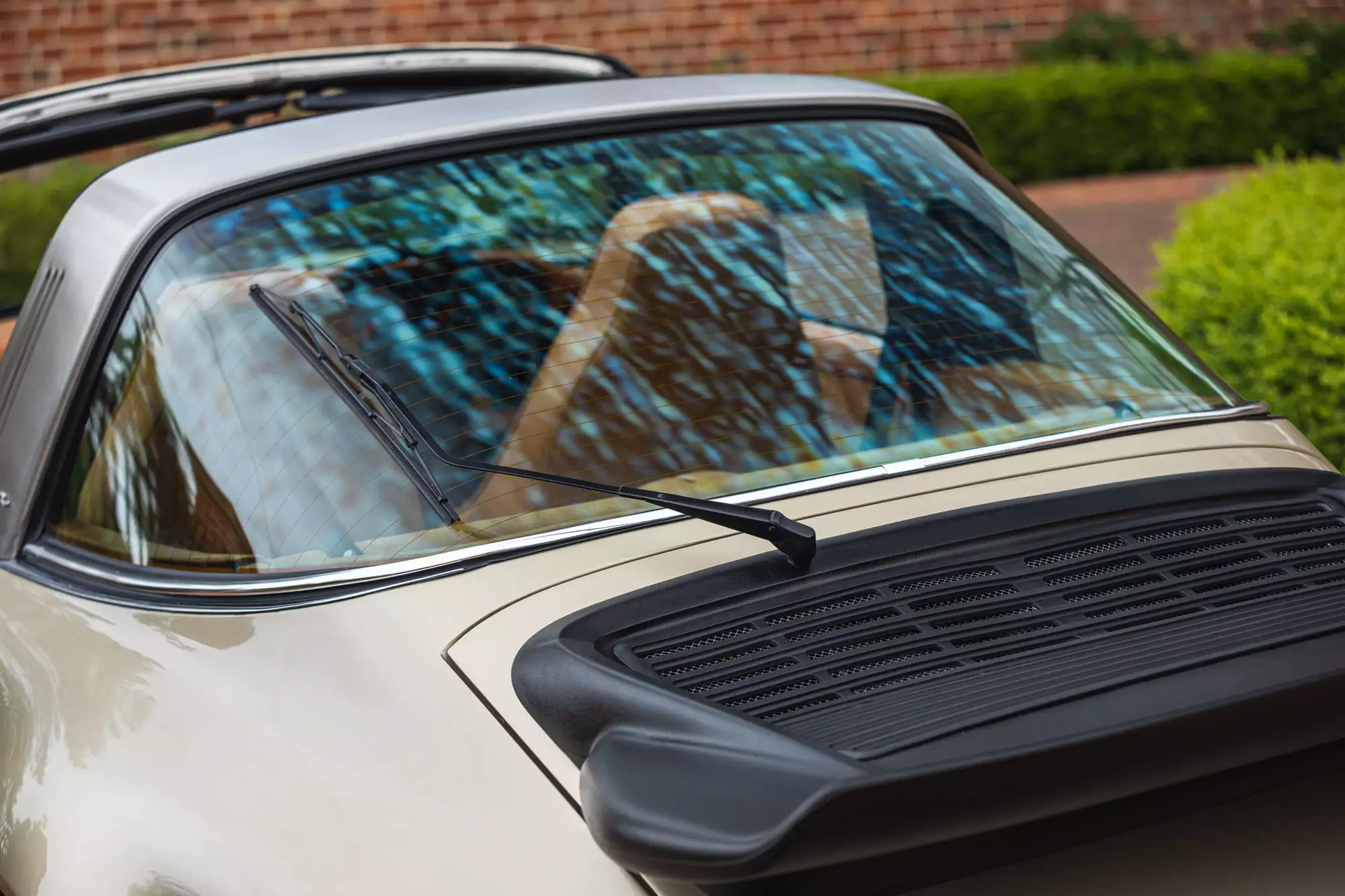 1977 Porsche 911 Carrera 3.0-Litre Targa-Sold