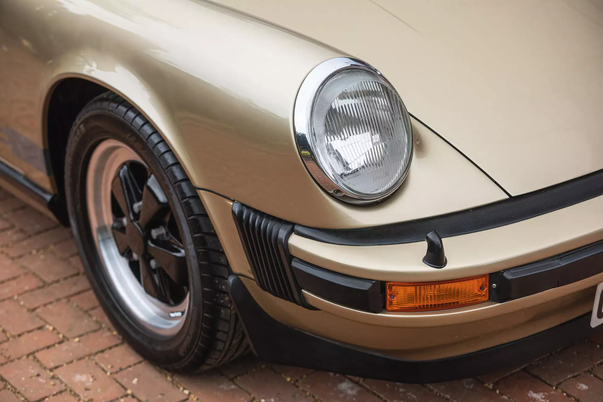1977 Porsche 911 Carrera 3.0-Litre Targa-Sold
