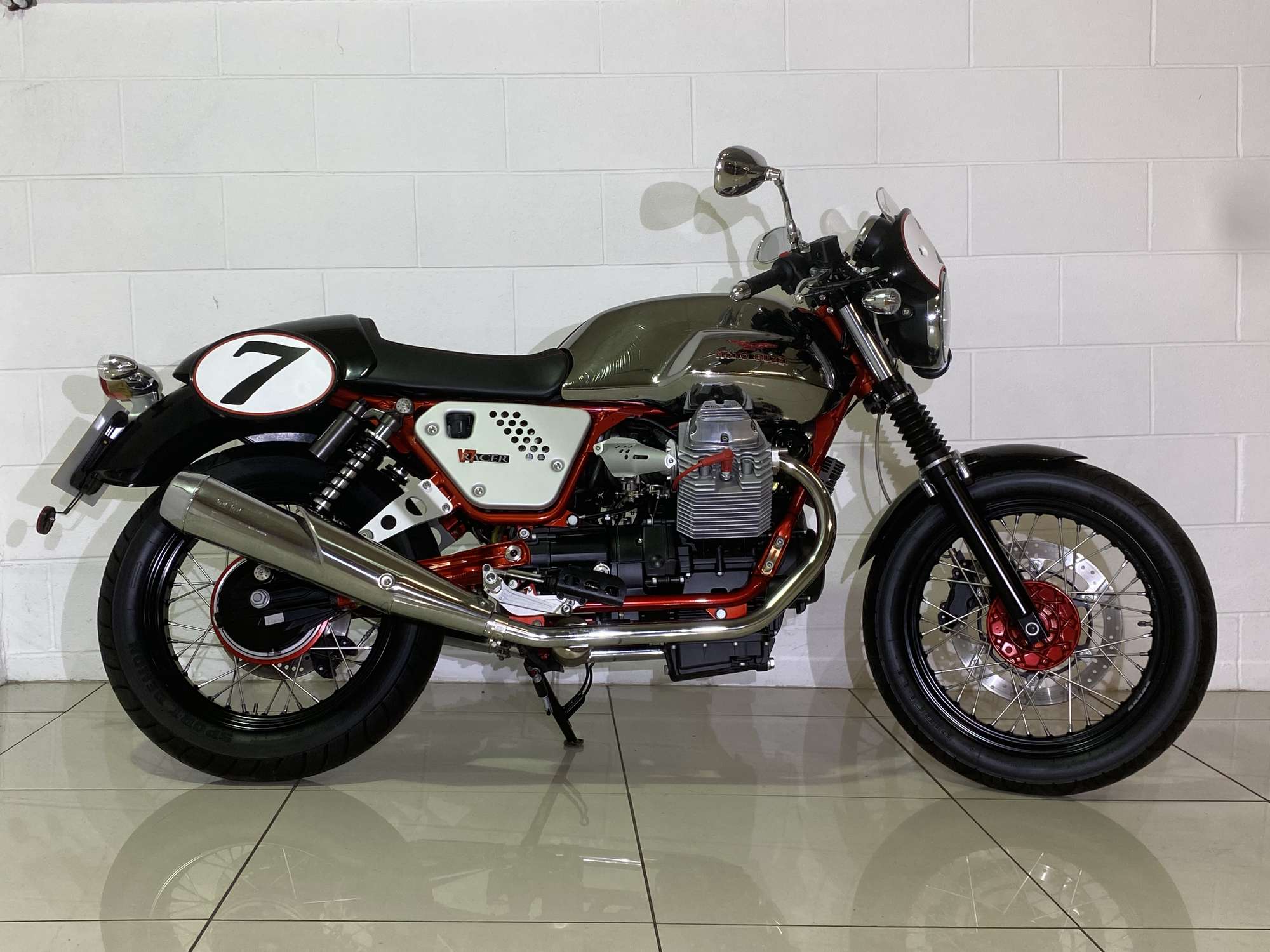 rec12560-4_32.jpg
