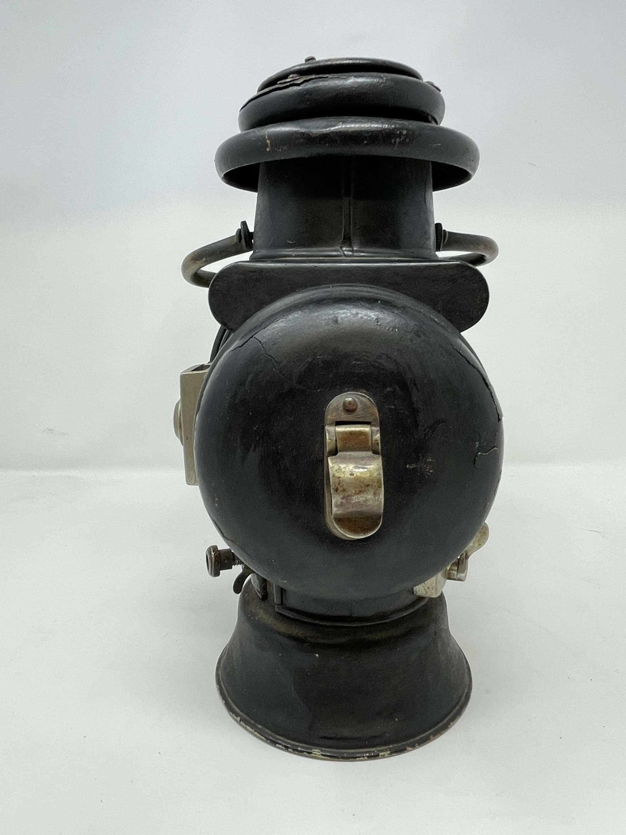 Castle Vintage Electric Car Lamp